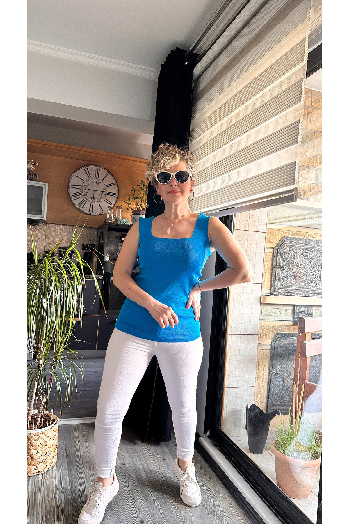 Esline Çivit Mavi Kare Yaka Dört Mevsim Triko Atlet