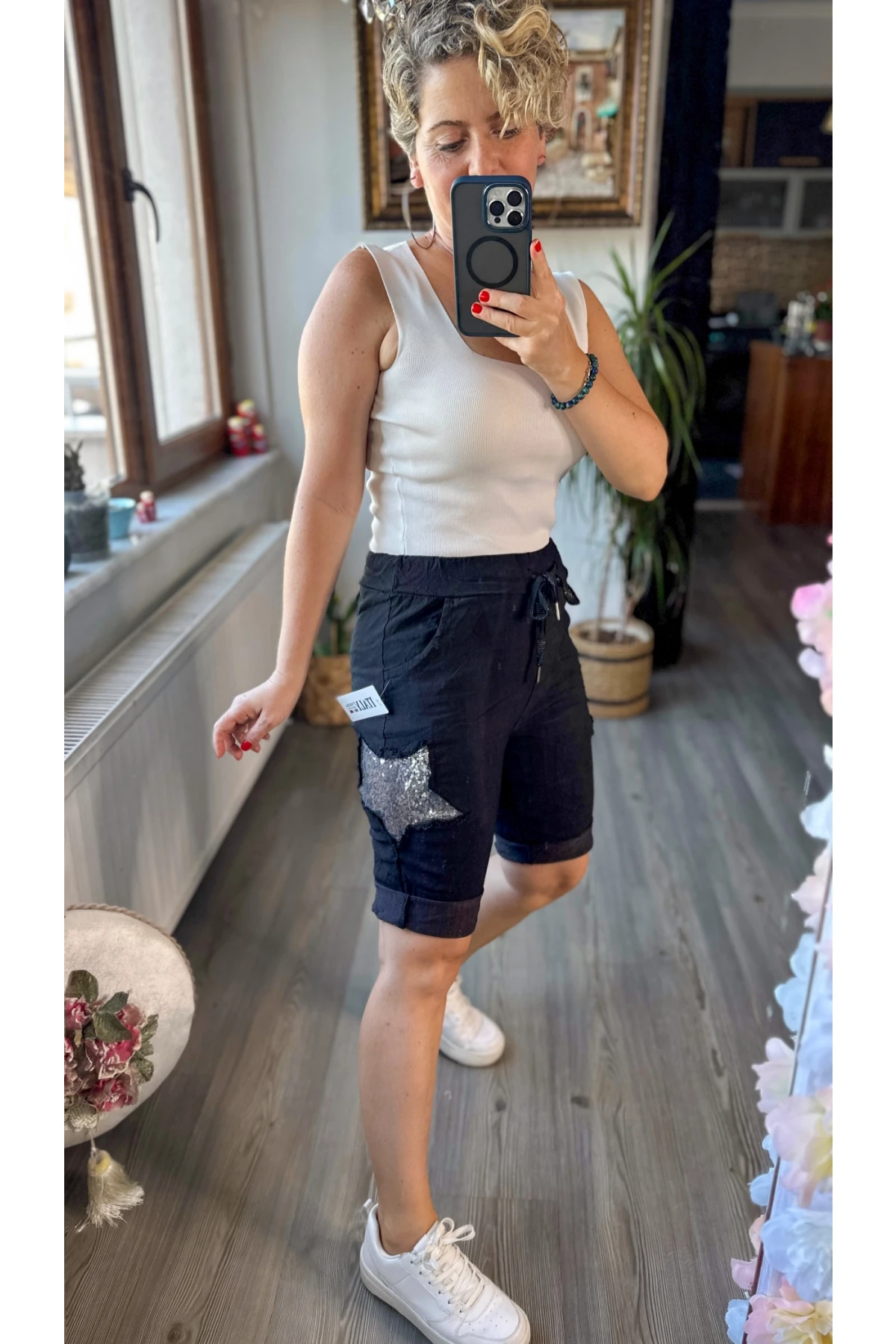 Matta İtalyan Yıldızlı Şort Siyah