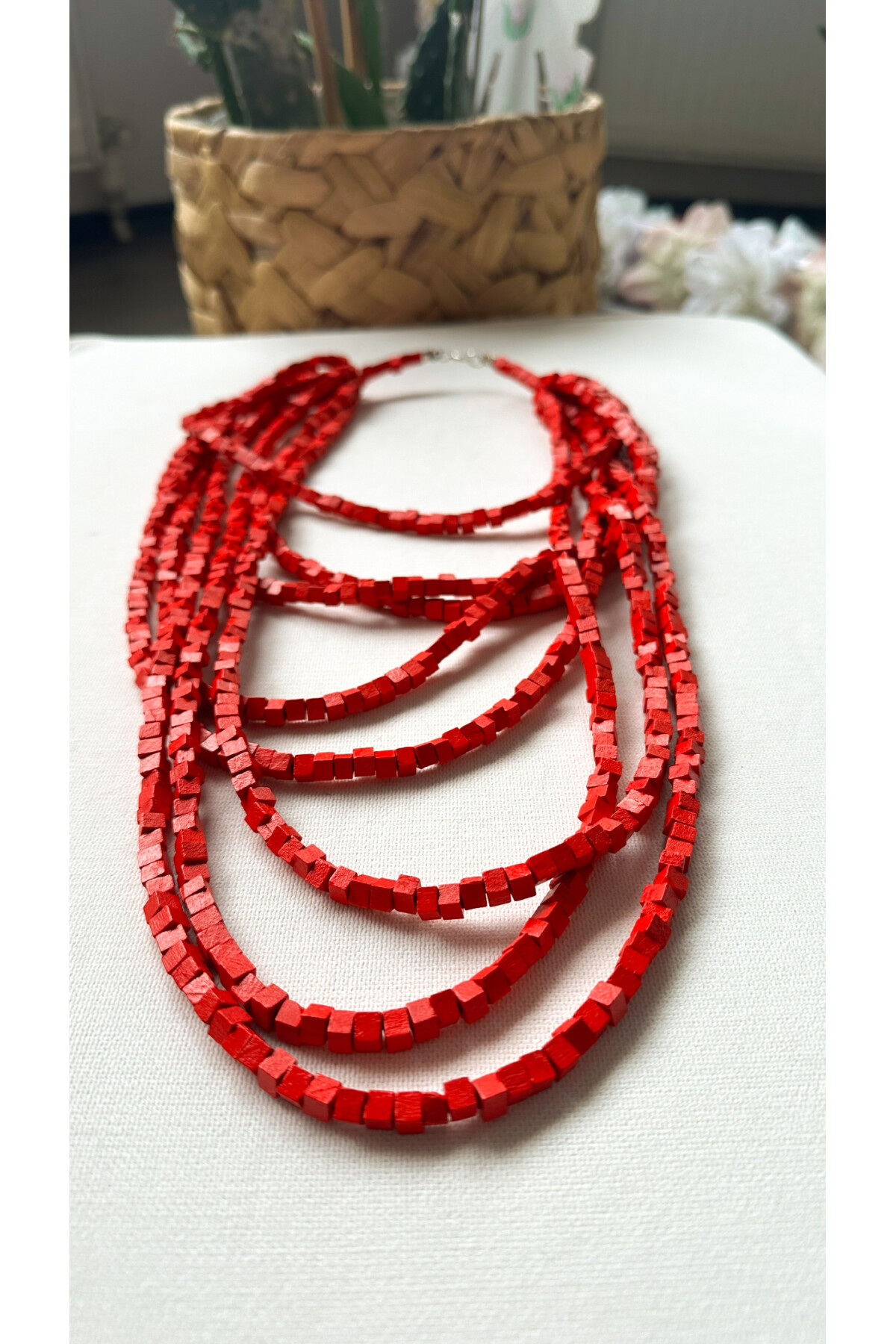 Kırmızı Tahta Otantik Sekiz Sıra Kolye