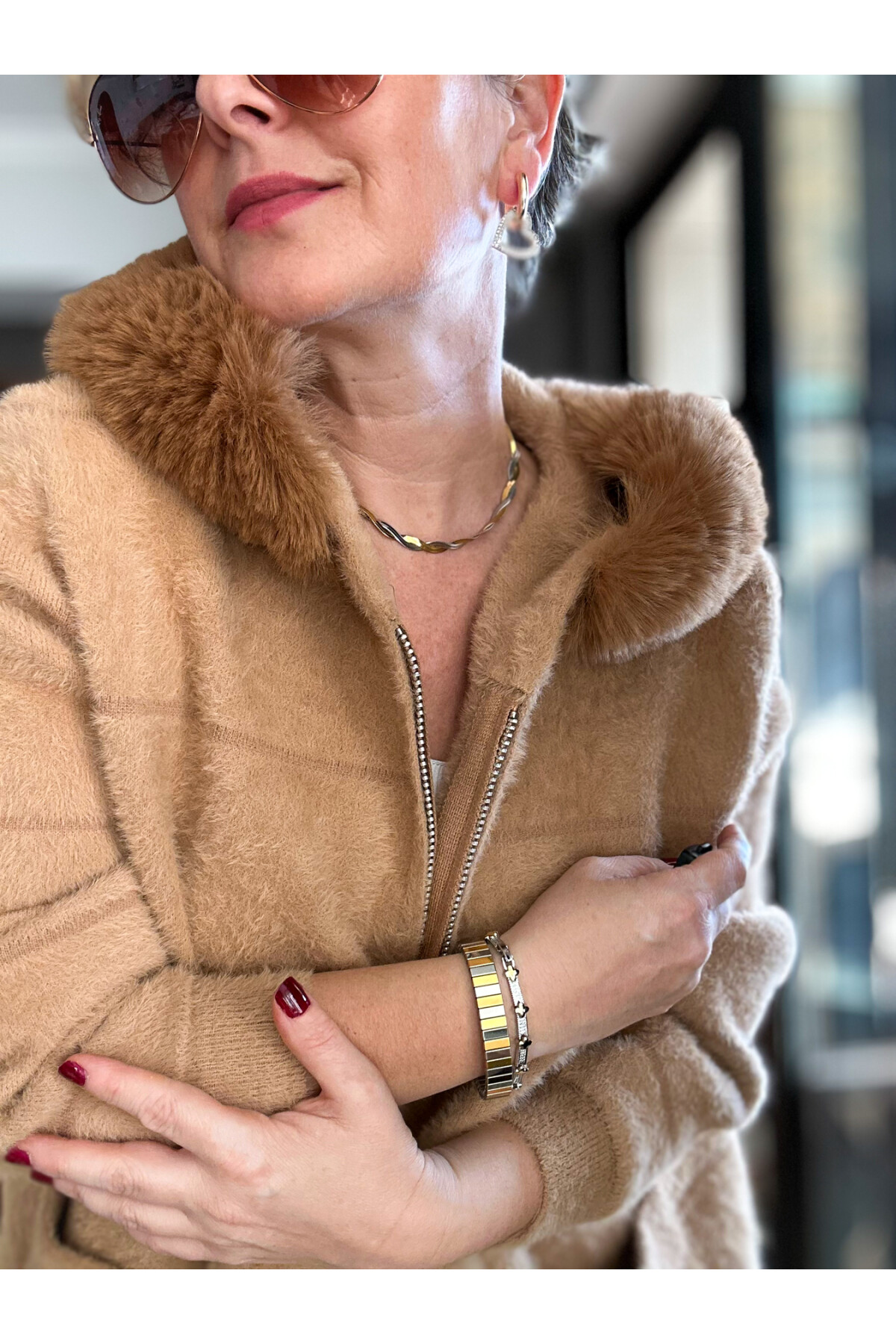 Montel İthal Angore Kürk Kapşon Çizgi Detay Ceket Camel