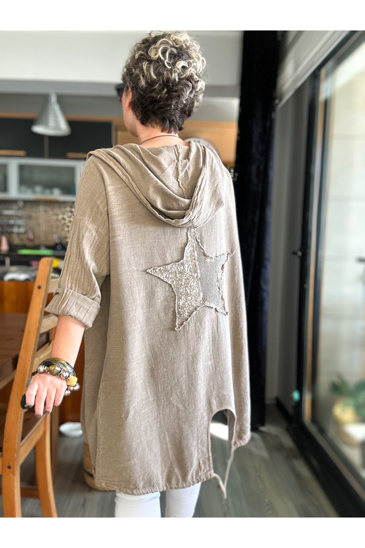 Que Tasarım Arka Star Pul Detay Kapşon Ceket Vizon