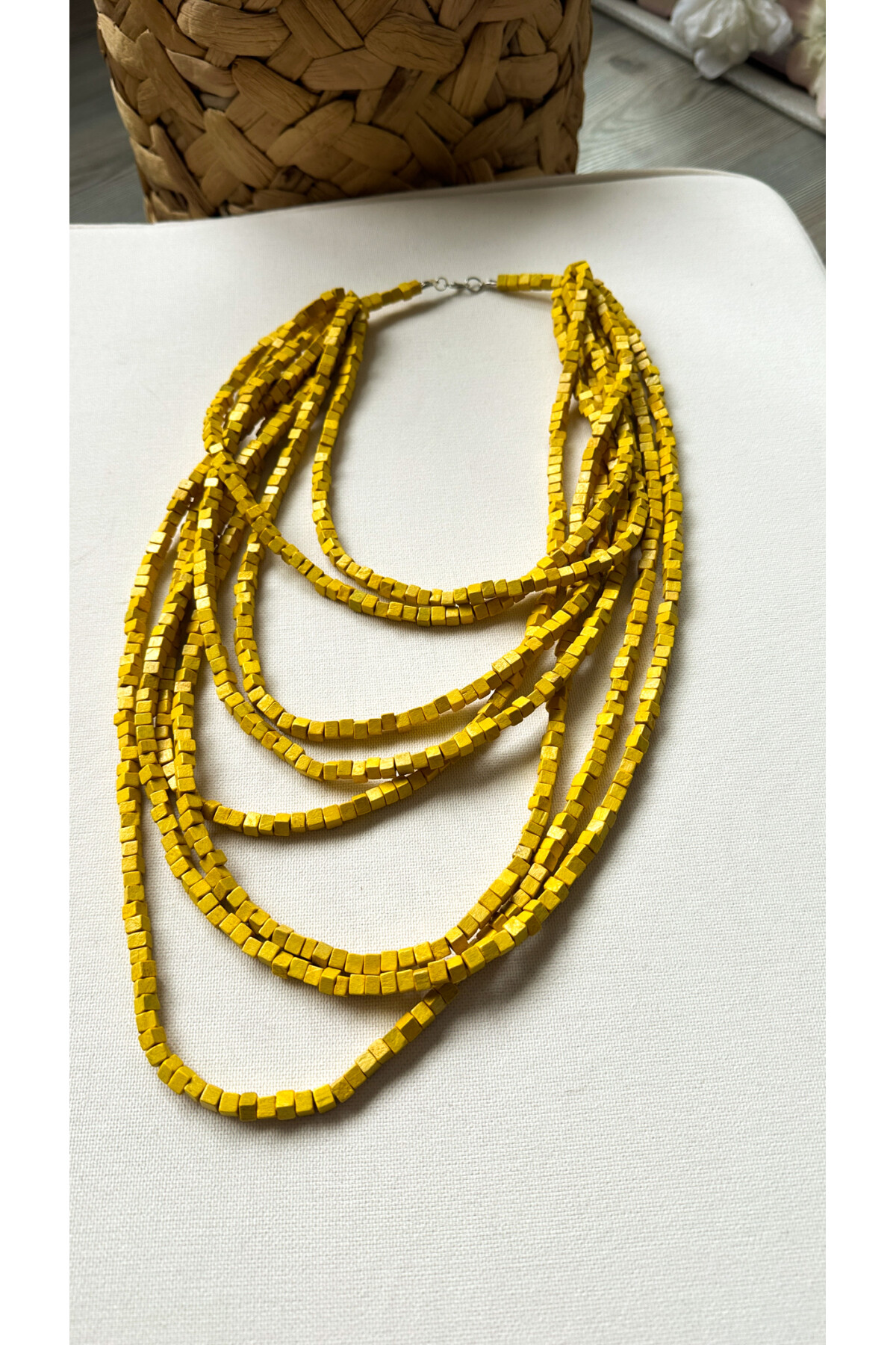 Sarı Tahta Otantik Sekiz Sıra Kolye