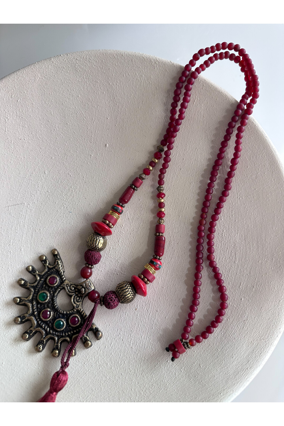 Aranya Pirinç Cam Etnik Kolye Bordo