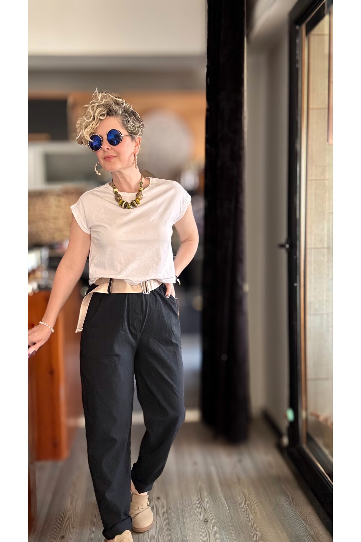 Betty İtalyan Balon Kemerli Pantolon Siyah