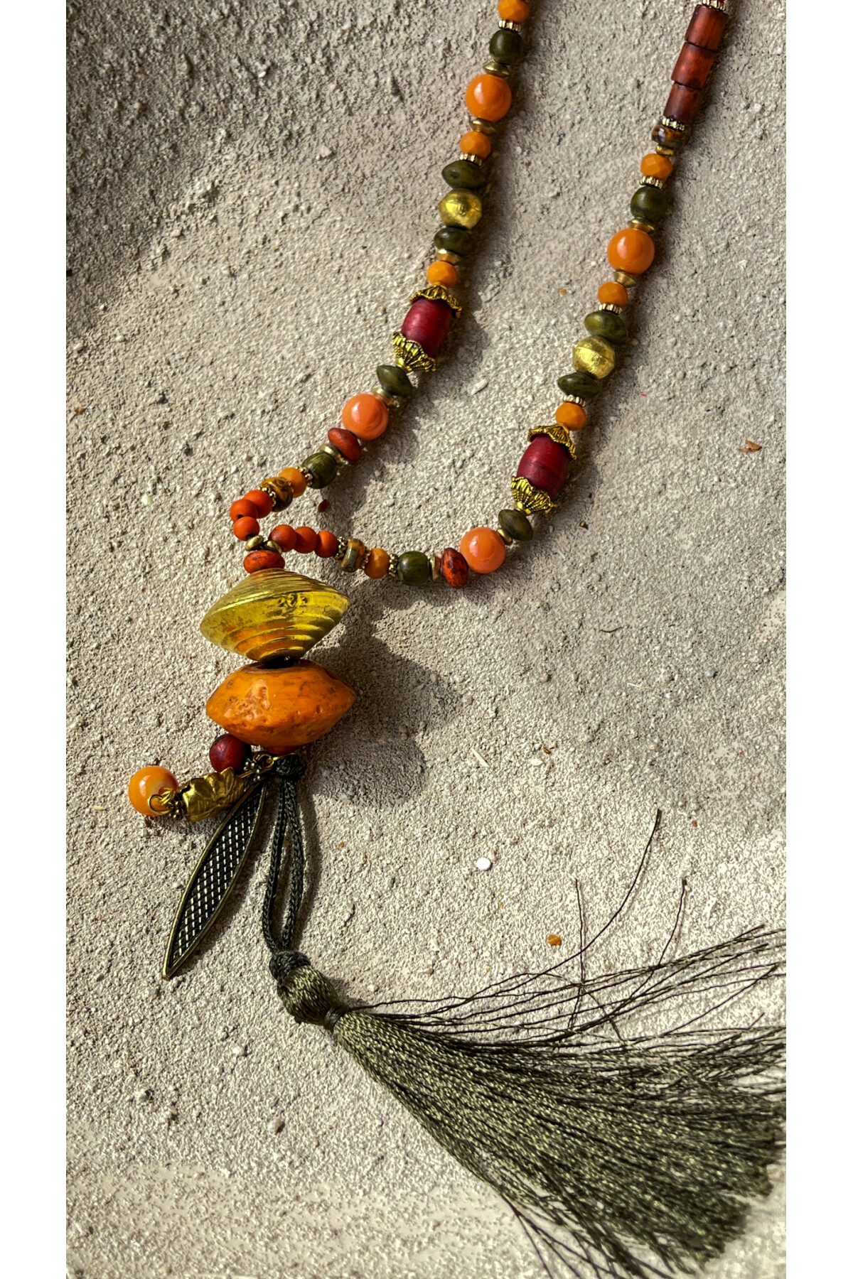 Cane Pirinç Cam Etnik Kolye