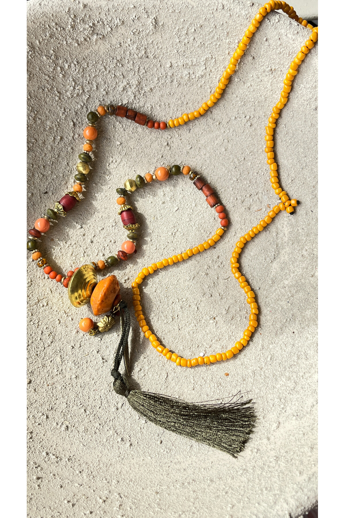 Cane Pirinç Cam Etnik Kolye