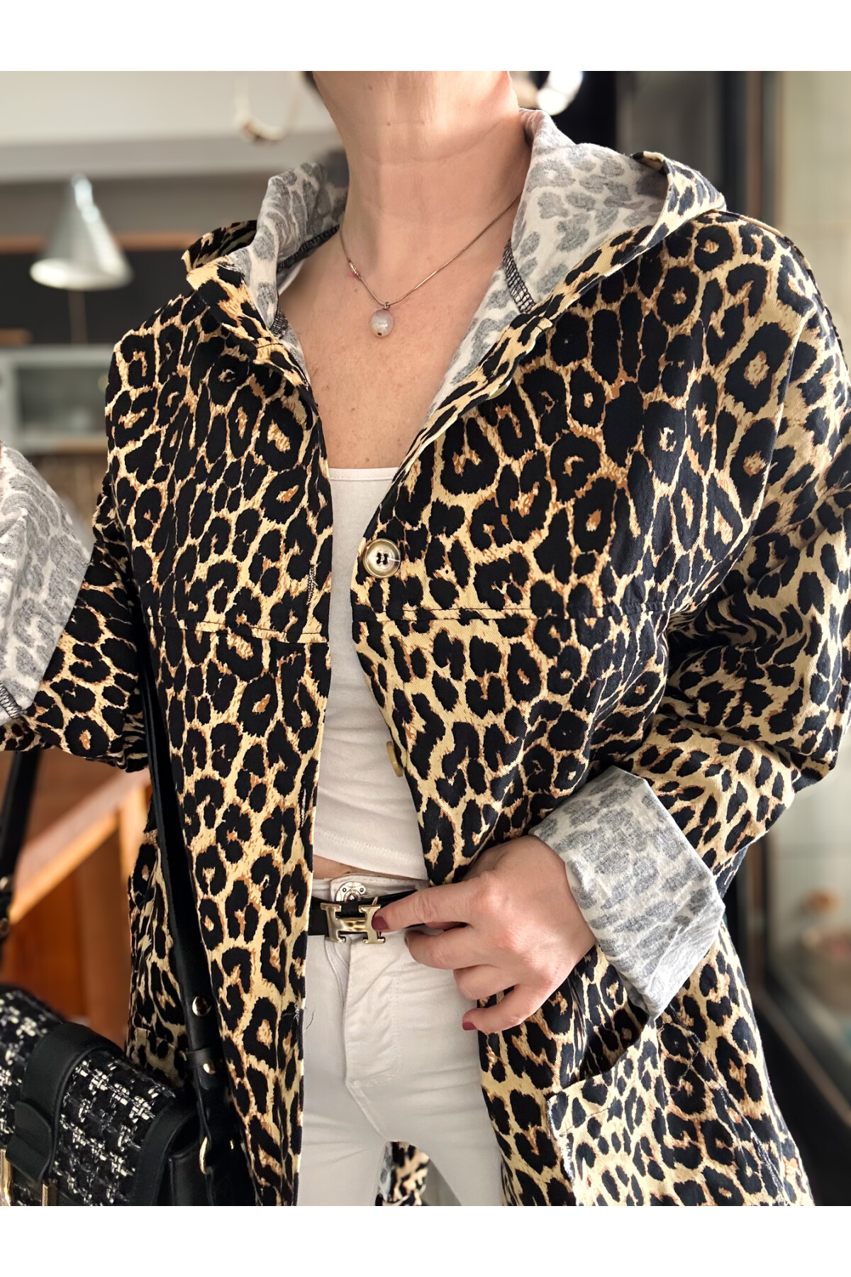 Dazza Tasarım Leopar Desen Sırt Pul Detay Ceket