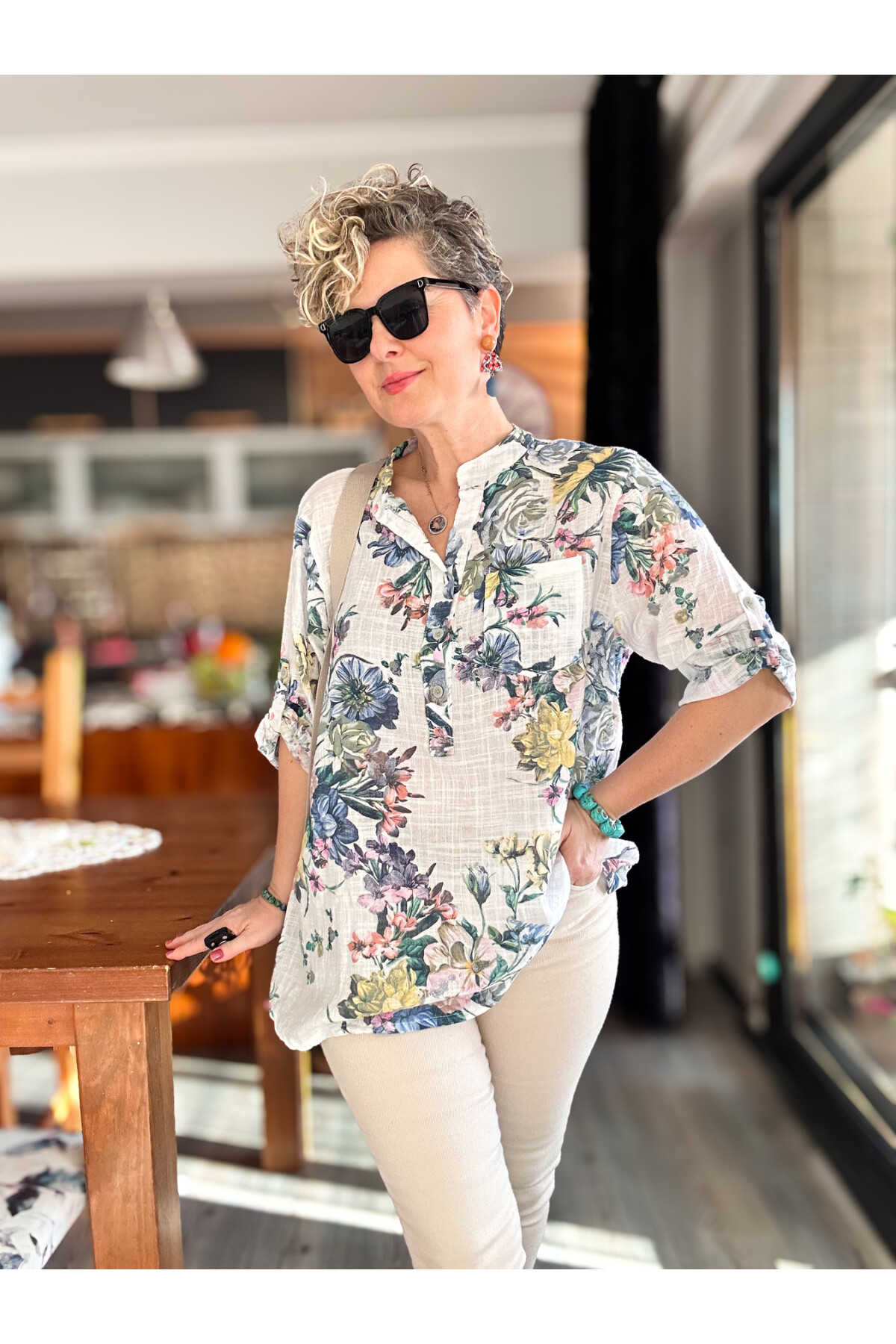 Felice Gül Desenli İtalyan Gömlek Beyaz