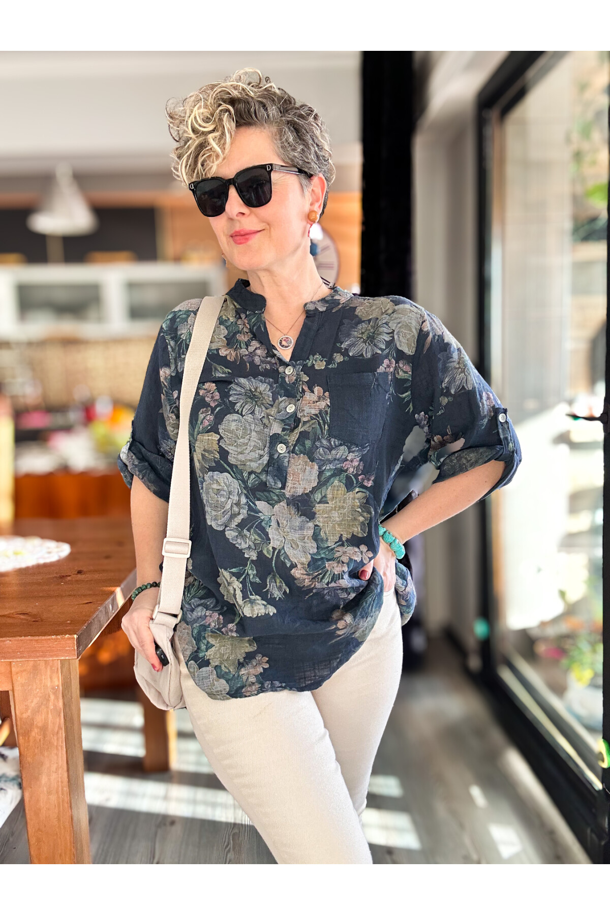 Felice Gül Desenli İtalyan Gömlek Lacivert