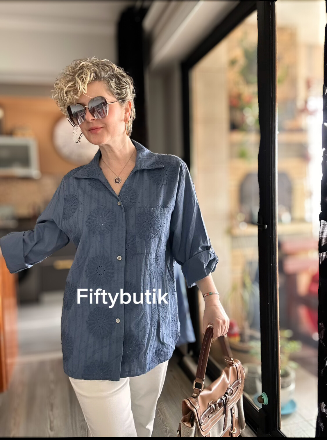 Gesso İtalyan Çiçek Fisto Detay Gömlek İndigo