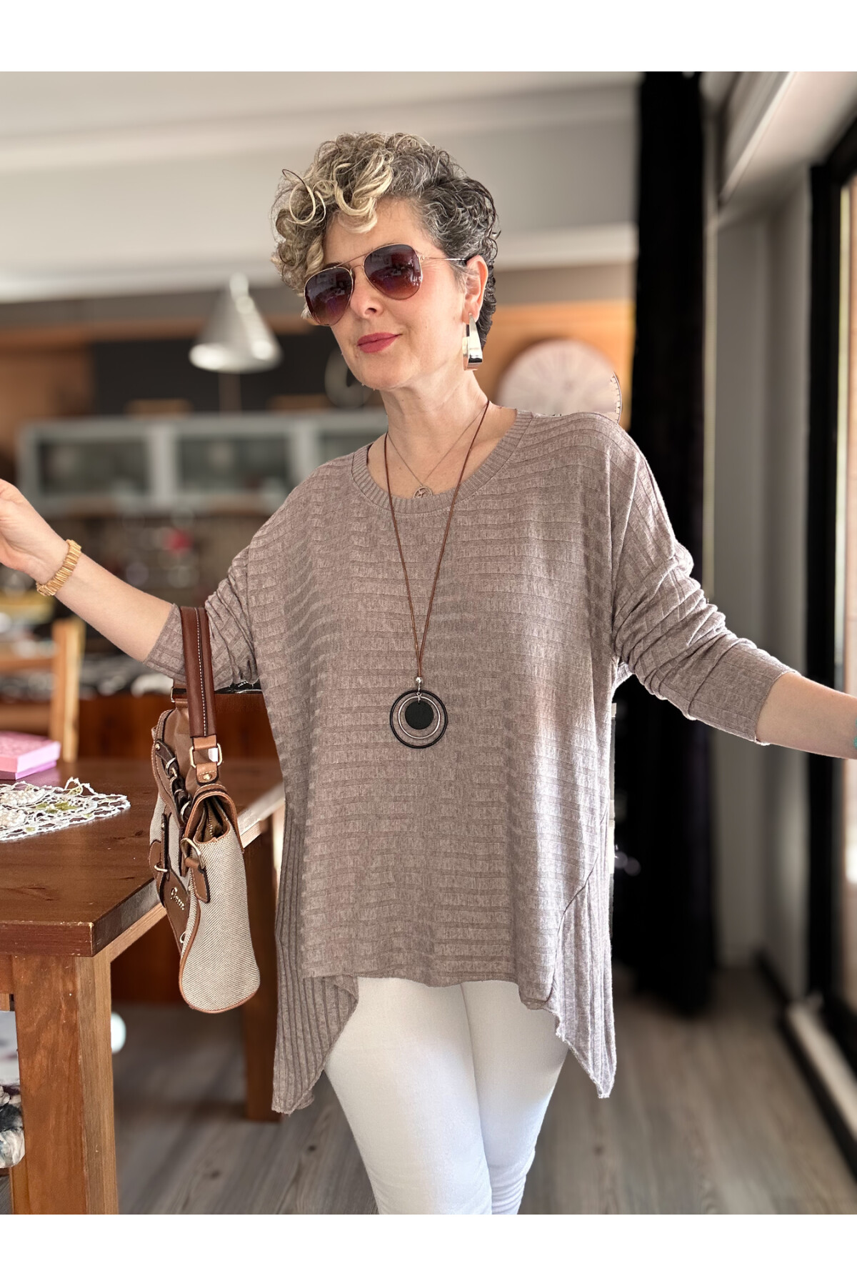 Pelle İtalyan Kolyeli Fitil Desen Bluz Vizon