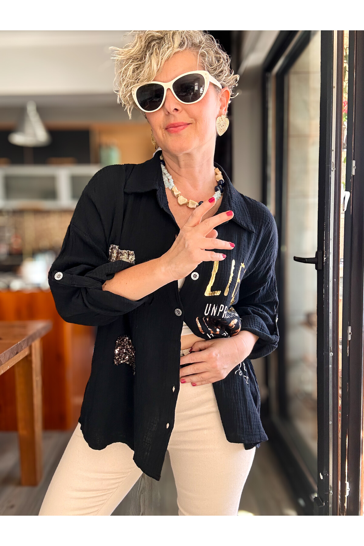 Anci İtalyan Pul Detaylı Gömlek Siyah