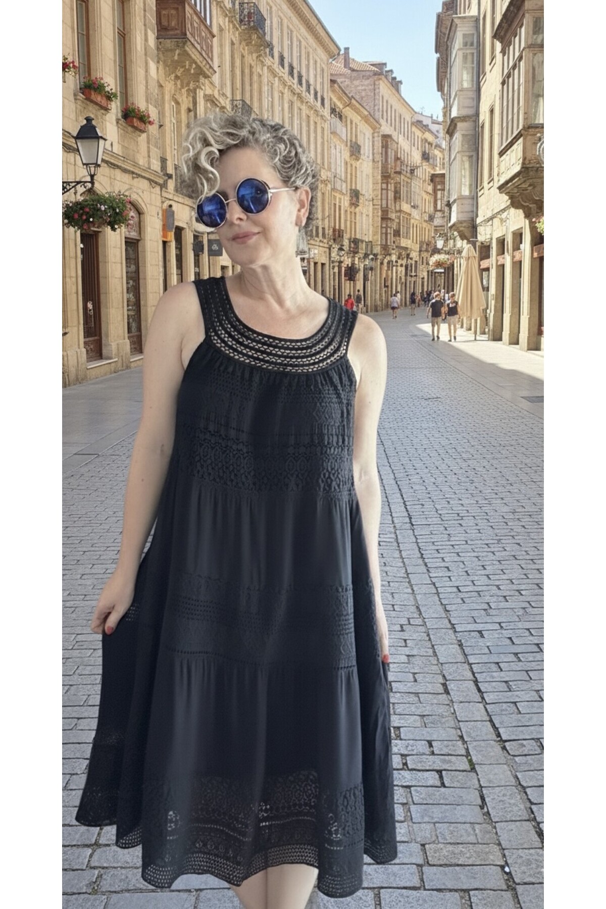 Azur İtalyan Dantel Detay Elbise Siyah