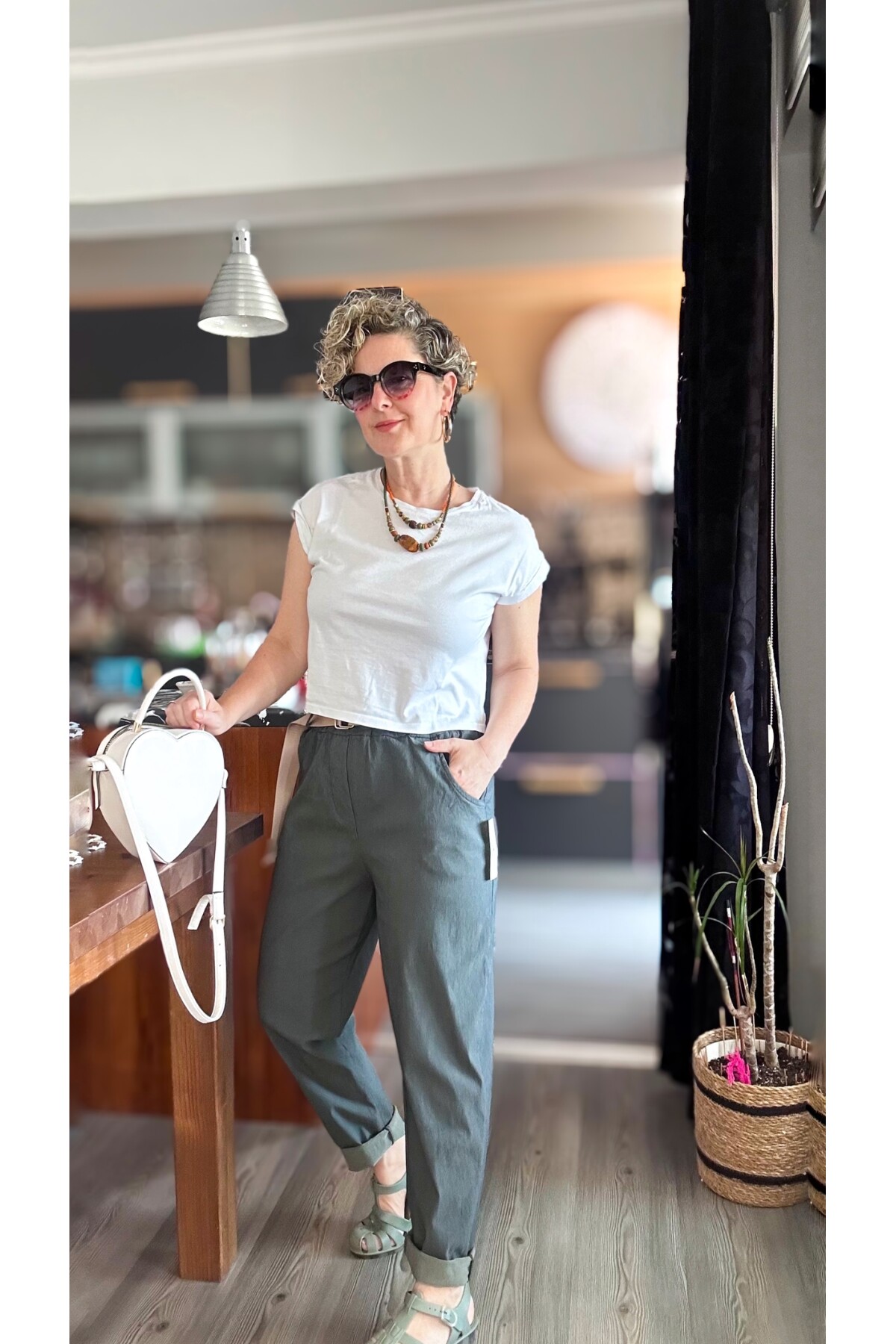 Betty İtalyan Balon Kemerli Pantolon Yağ Yeşil Koyu