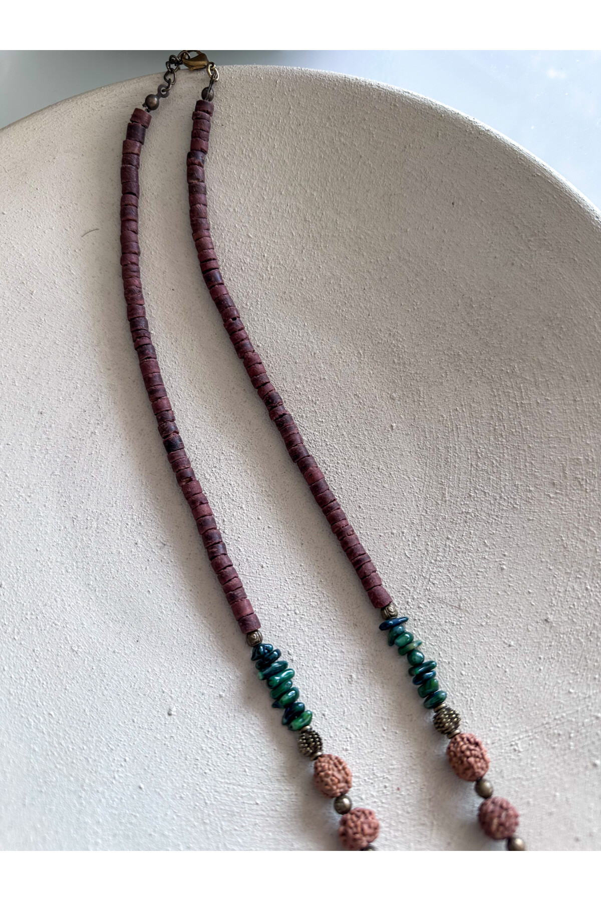 Carves  Doğal Taş Etnik Kolye