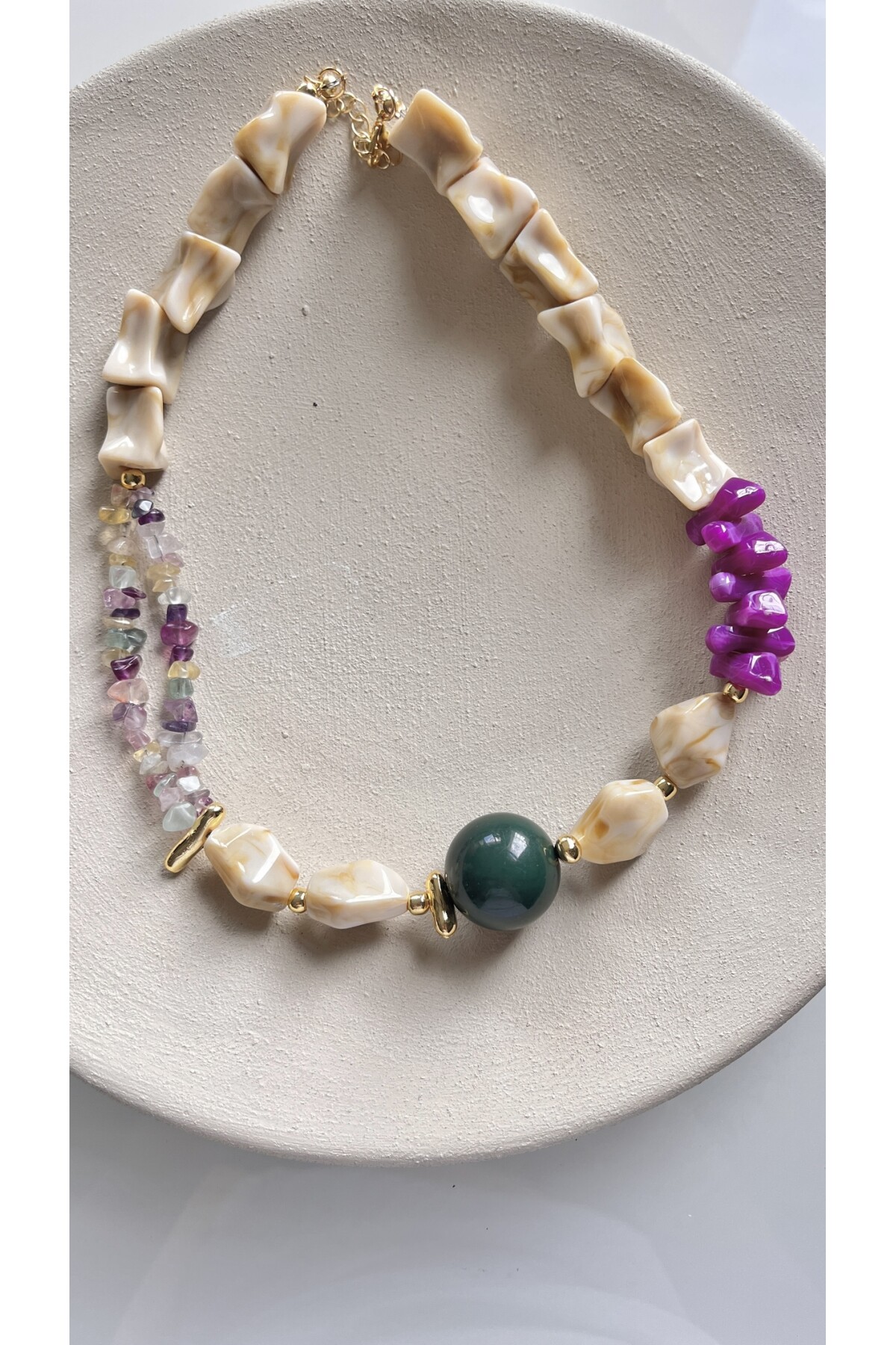 Elenya Doğal Taş Detay Kolye