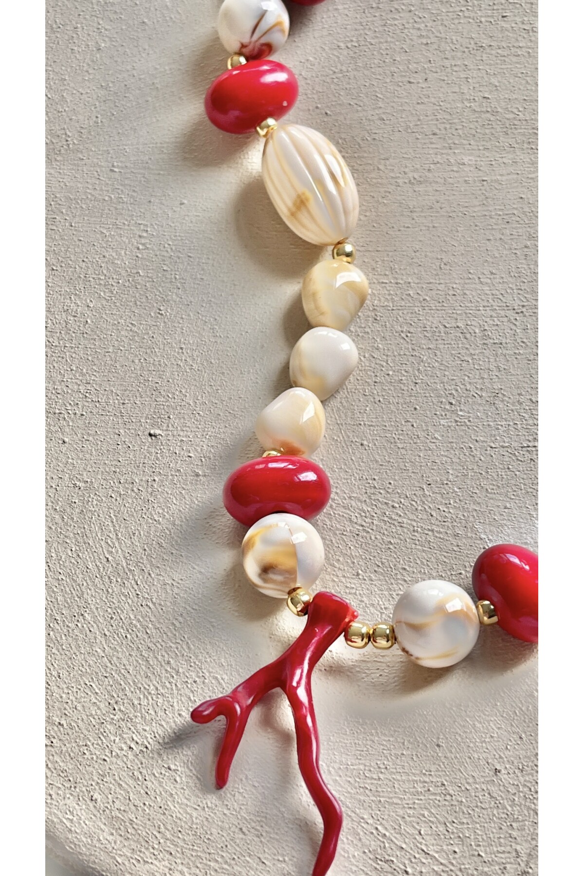 Elora Mercan  Detay Kolye