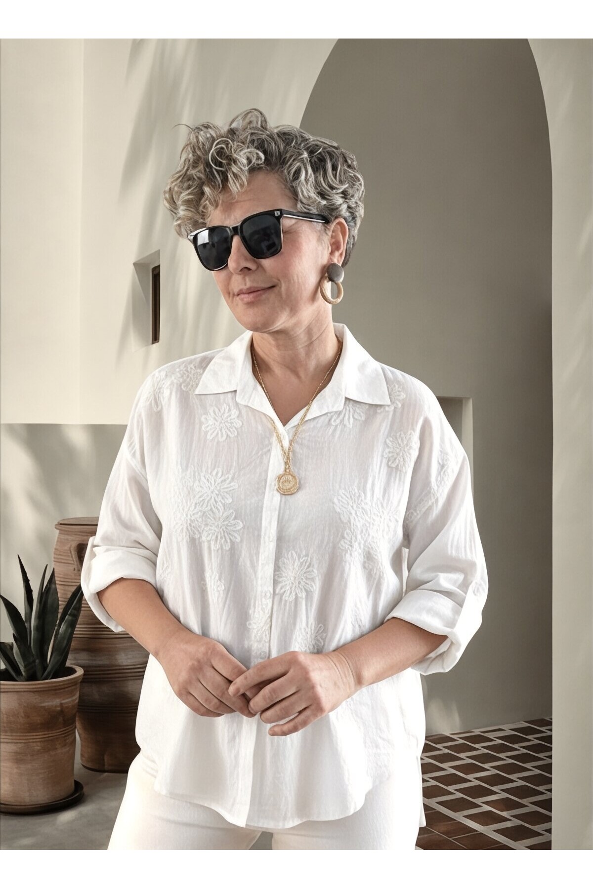 Eyyo İtalyan Dolgu Çiçek Desen Gömlek Beyaz