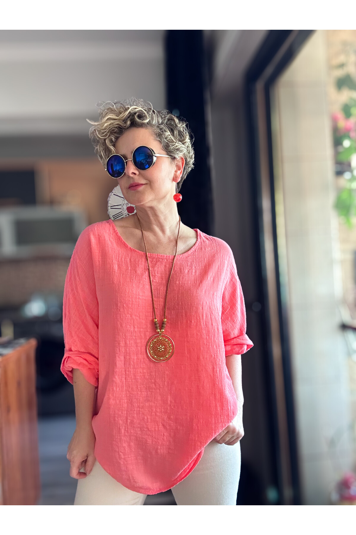 Fezza İthal Kolyeli Tasarım Bluz Mercan