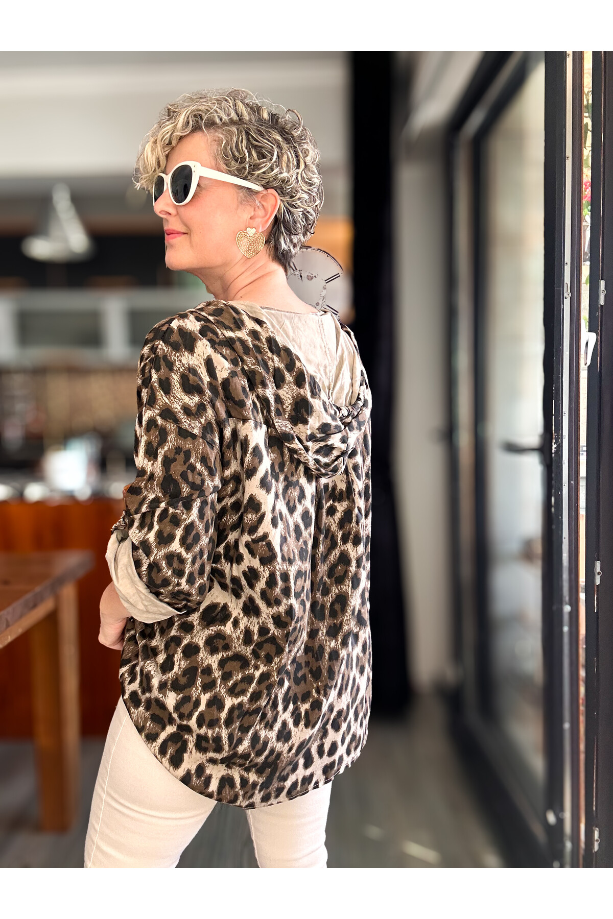 Figgo İtalyan Leopar Desen Yaldızlı Kap Beige