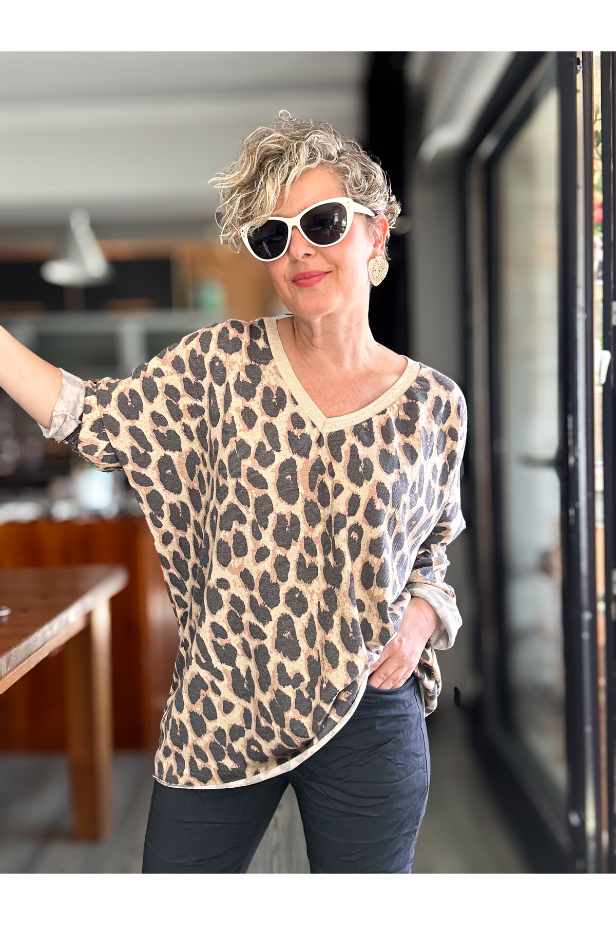 Hanna İtalyan Leopar Desen Simli Bluz Bej