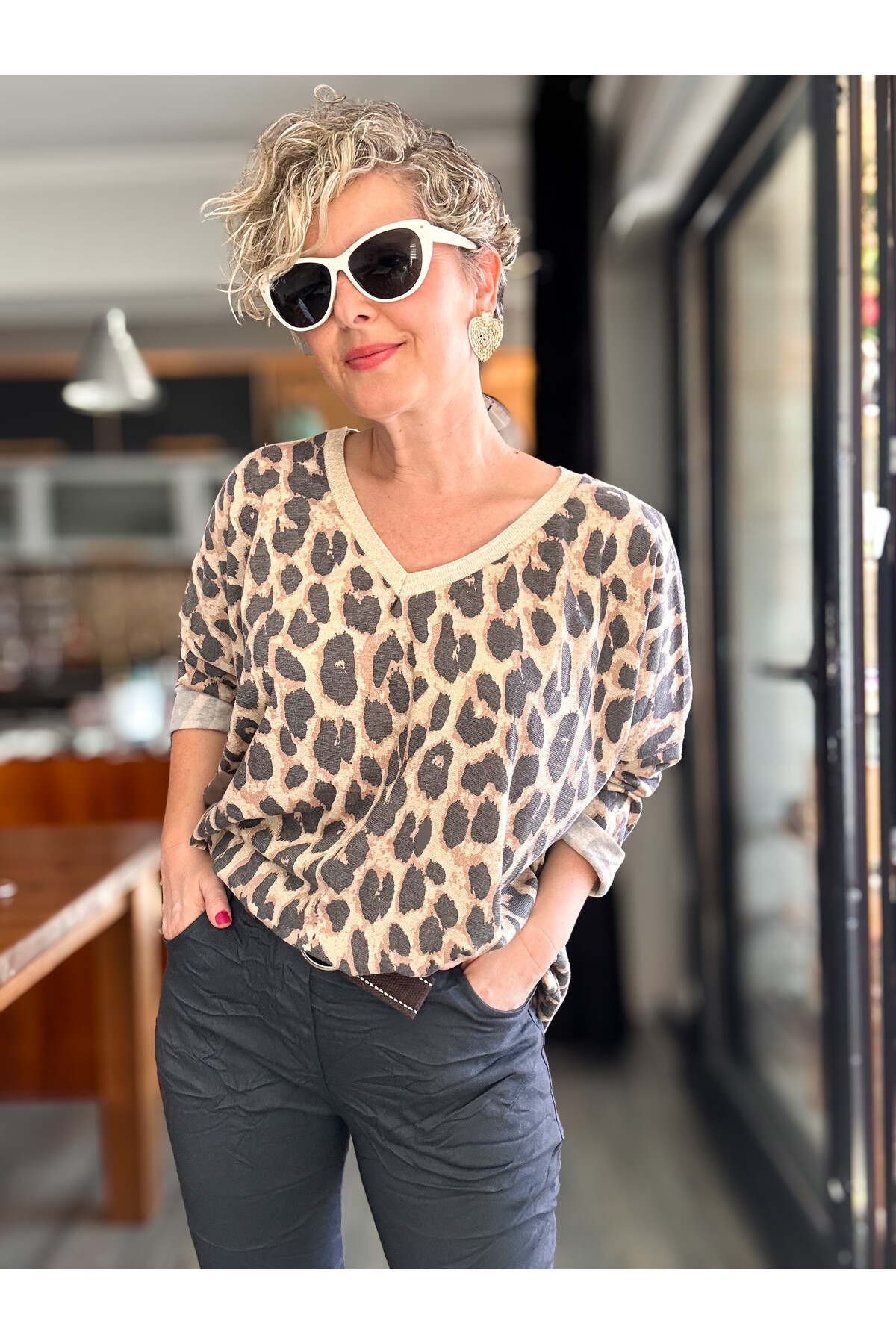 Hanna İtalyan Leopar Desen Simli Bluz Bej