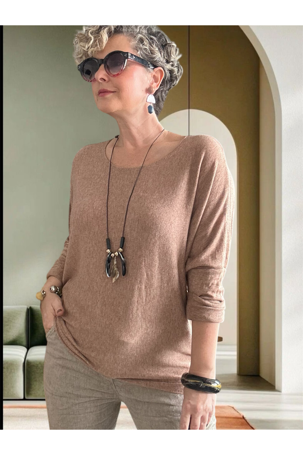 Mezzo İtalyan Kolyeli Tasarım Triko Bluz Camel