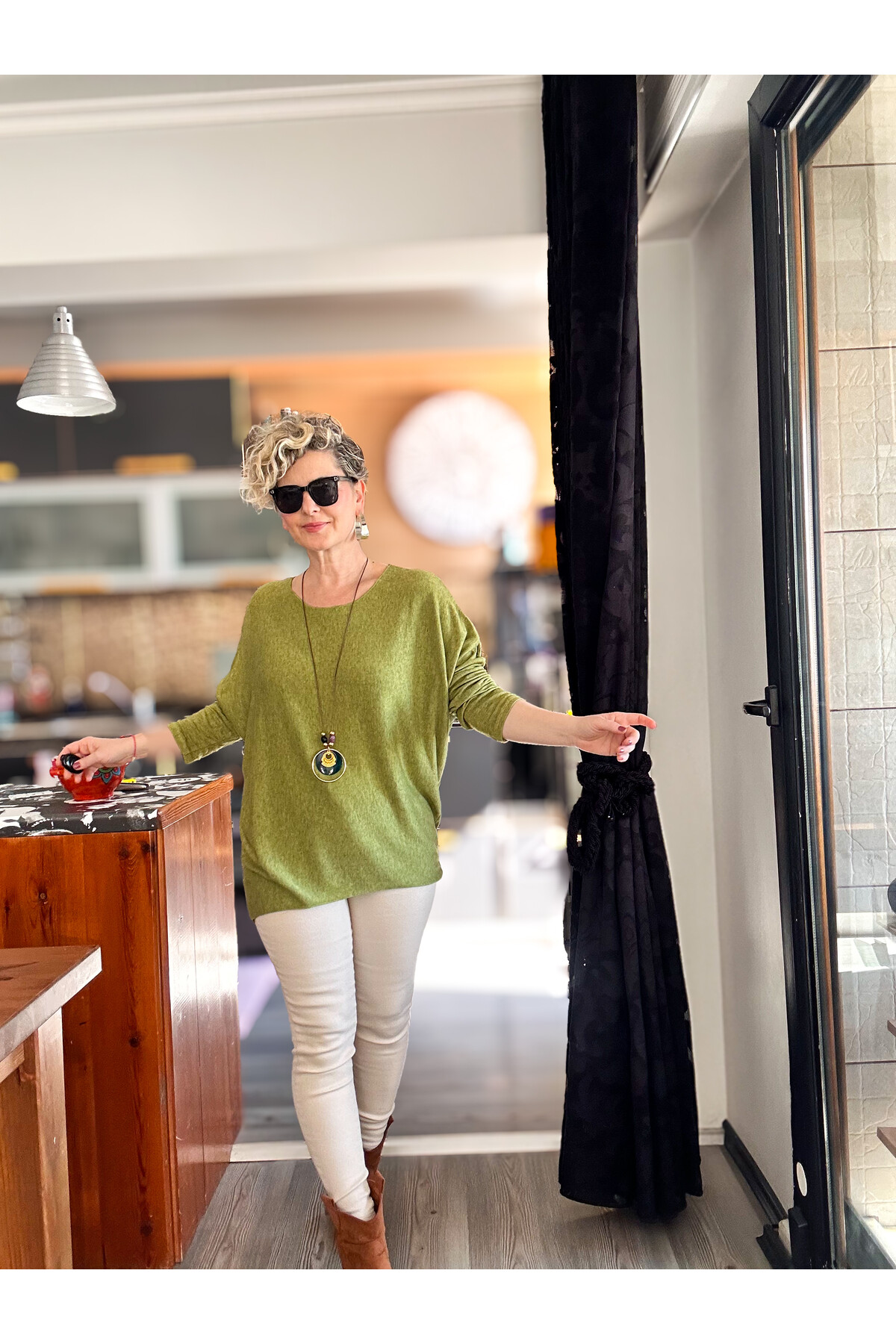 Mezzo İtalyan Kolyeli Tasarım Triko Bluz Fıstık Yeşil