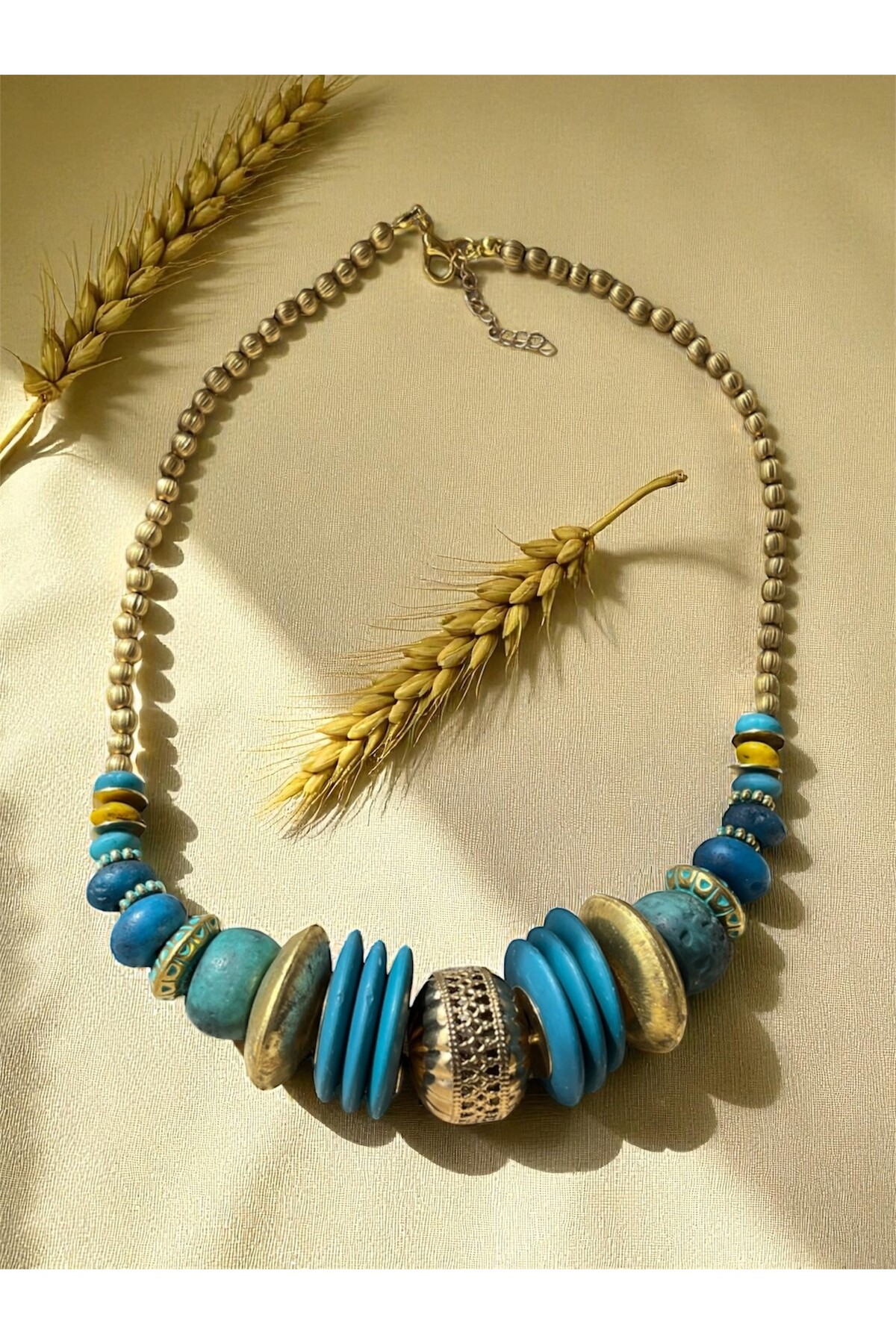 Nazil Pirinç Cam Etnik Kolye