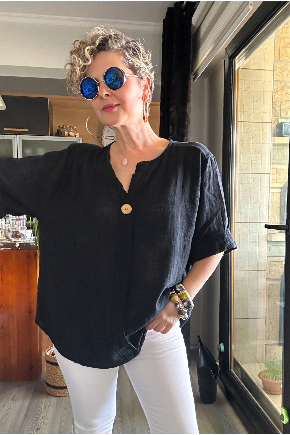 Peppino İtalyan Tahta Düğme Detay Bluz Siyah