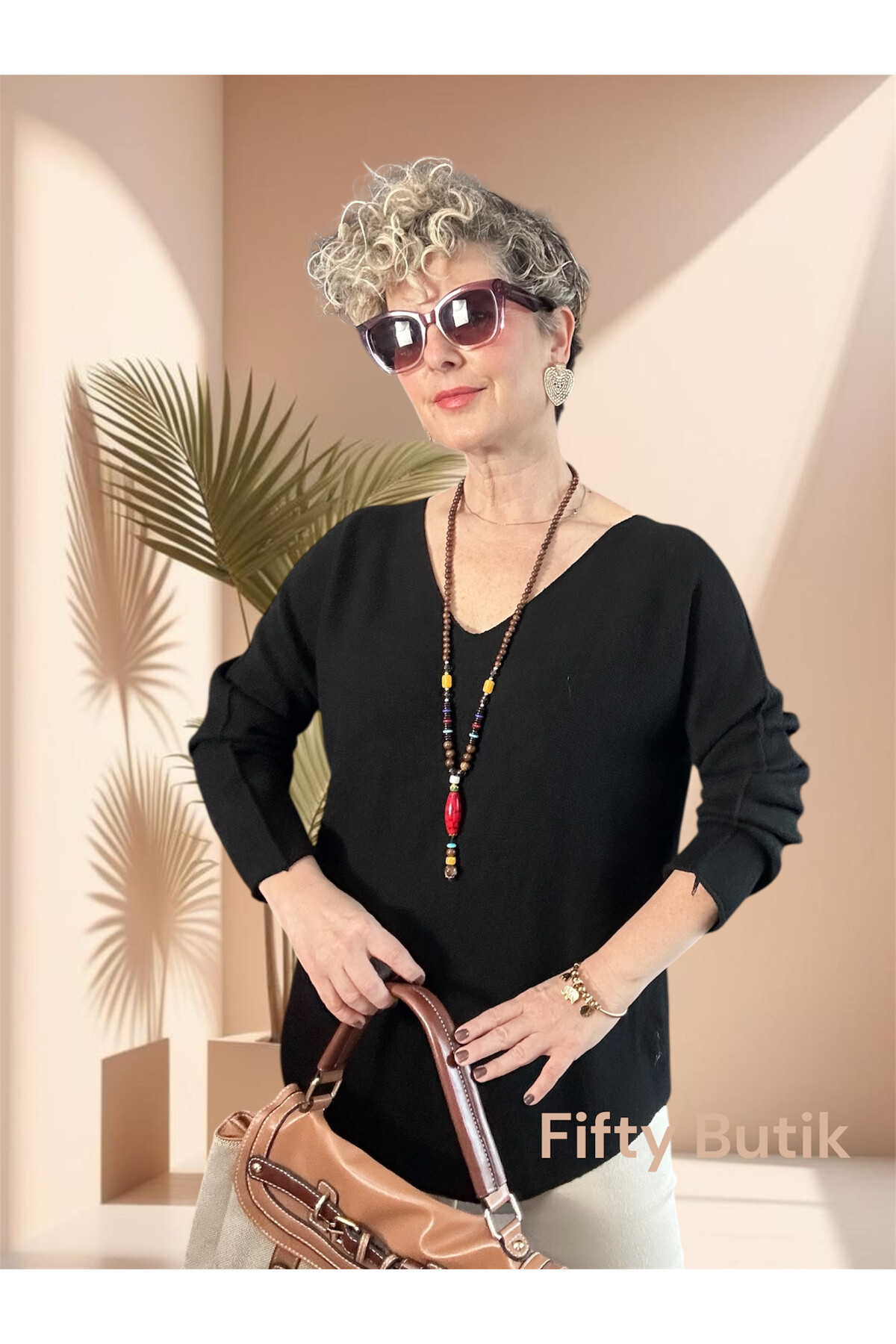 Piatti İtalyan V Yaka Yumoş Oval Triko Siyah