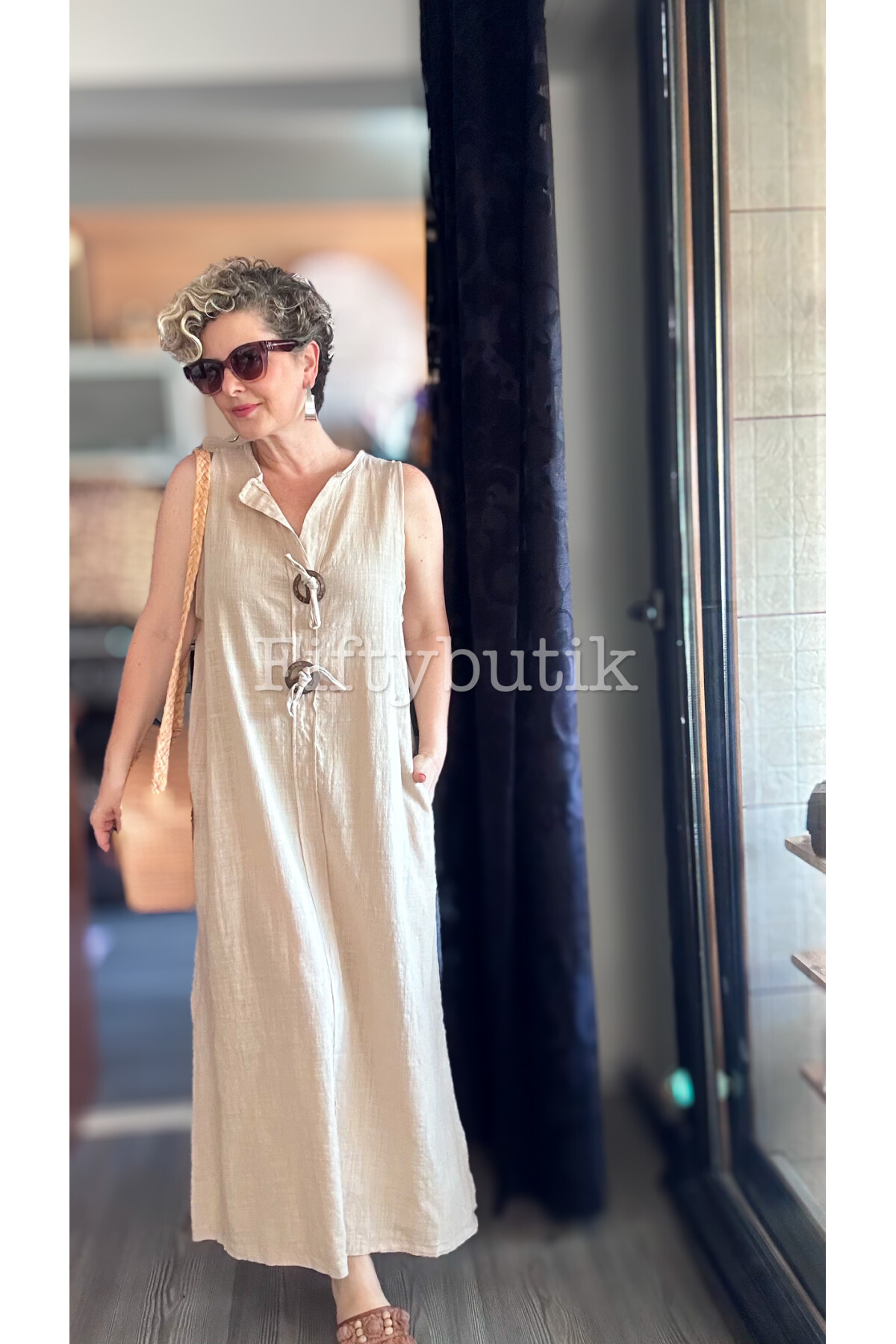 Ronni Tasarım Düğme Detay Kolsuz Elbise Beige