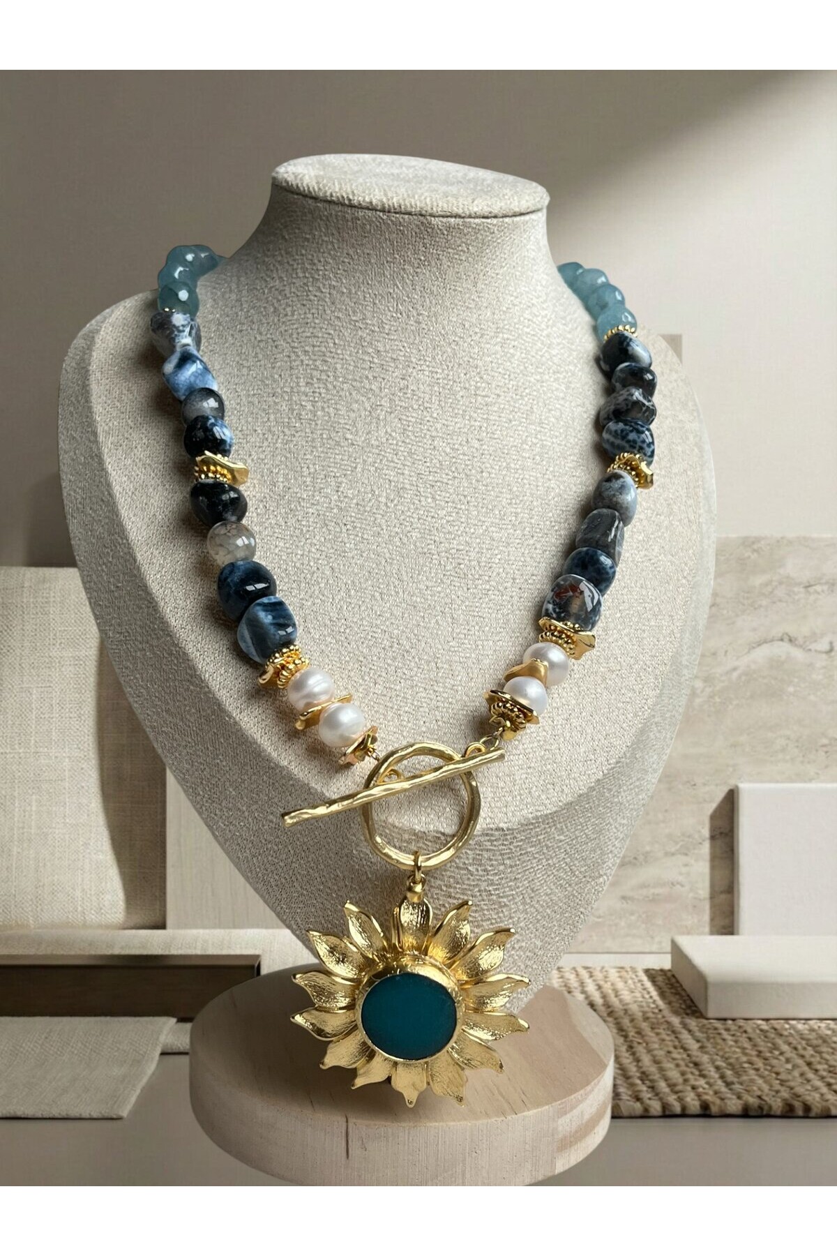 Moon VIP Doğal Taş Kolye