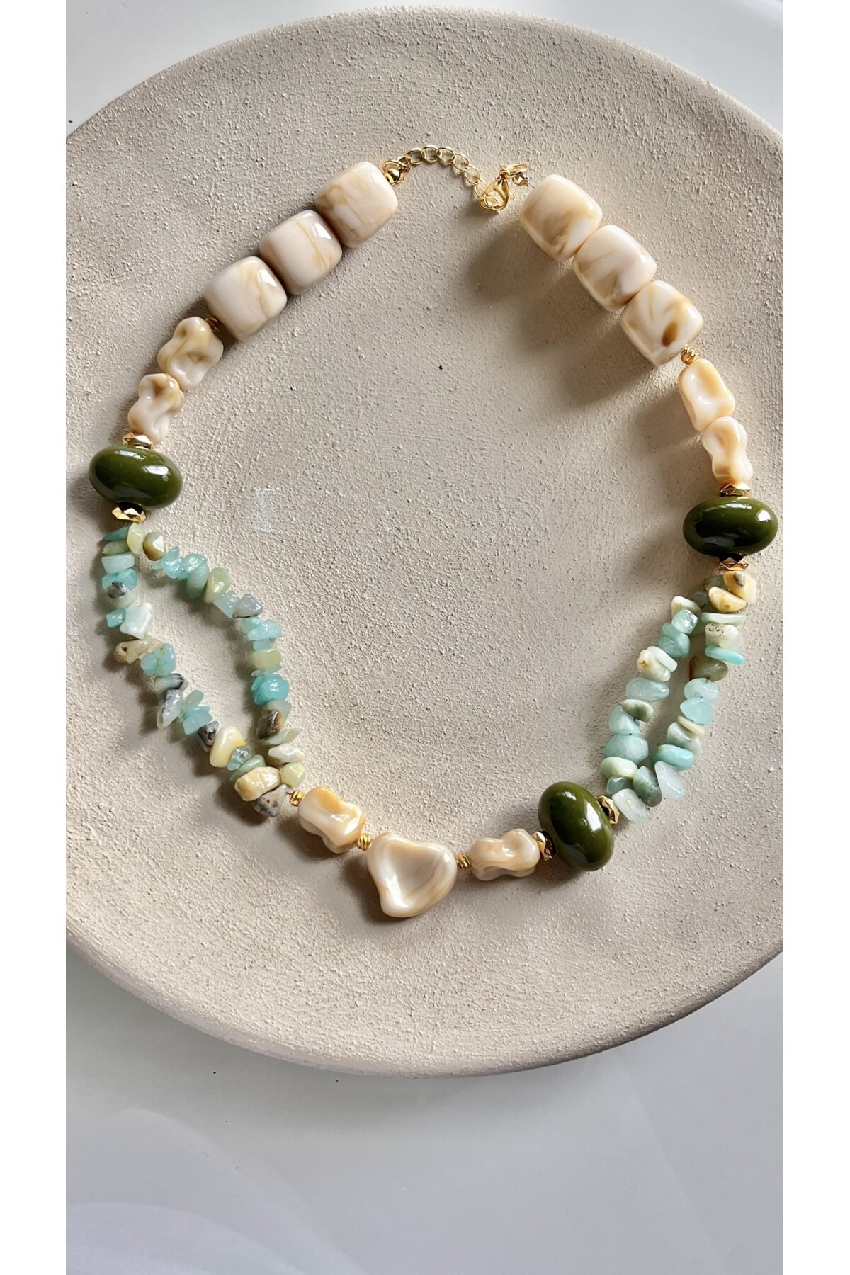 Vivenye Doğal Taş Detay Kolye Mint