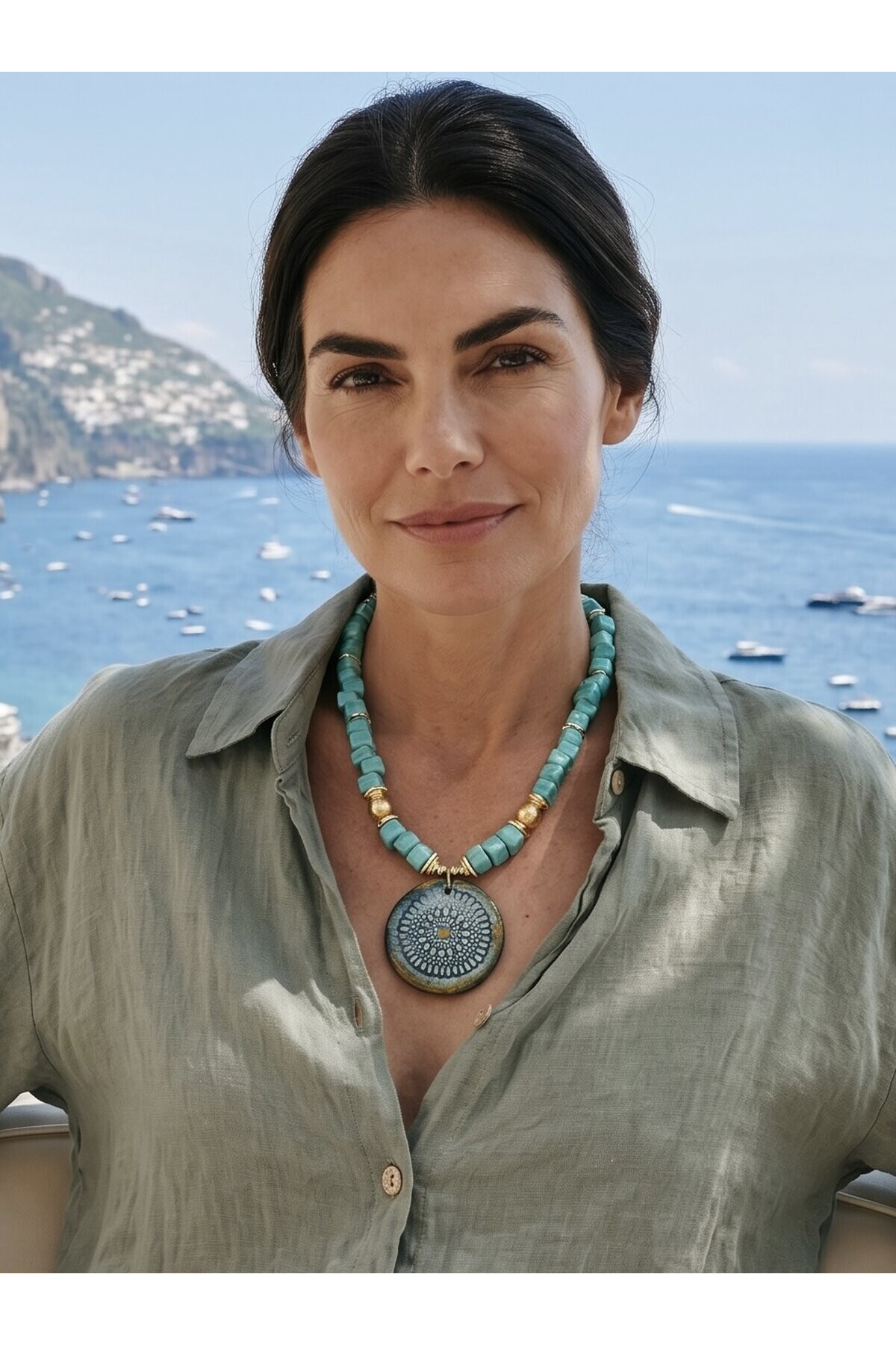 Bodrum Cam Etnik Kolye