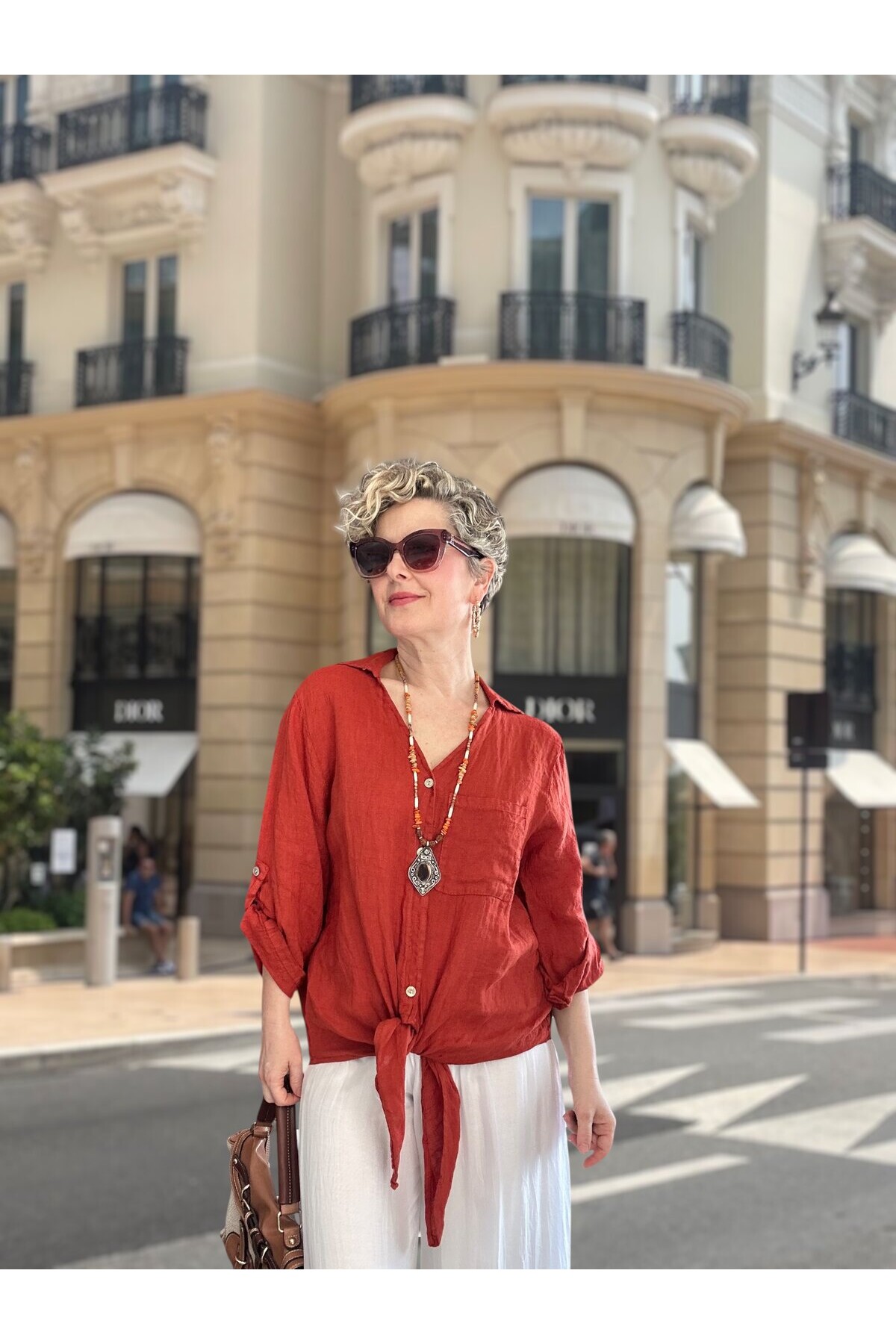 Della Sırt Brode İşlemeli İthal Keten Gömlek Kiremit