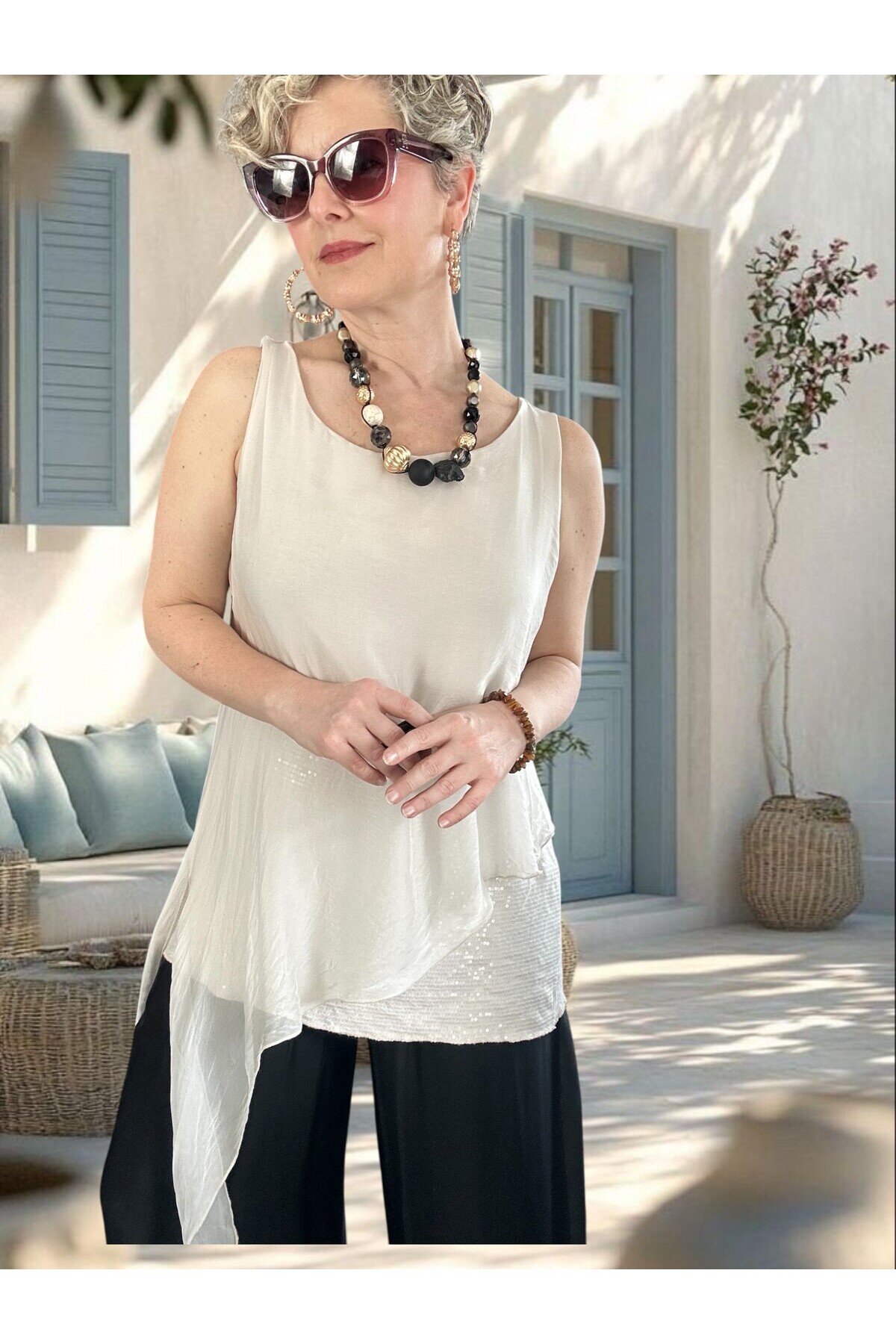 Eclissi İthal Asimetrik Kesim Pullu İpek Bluz Beige