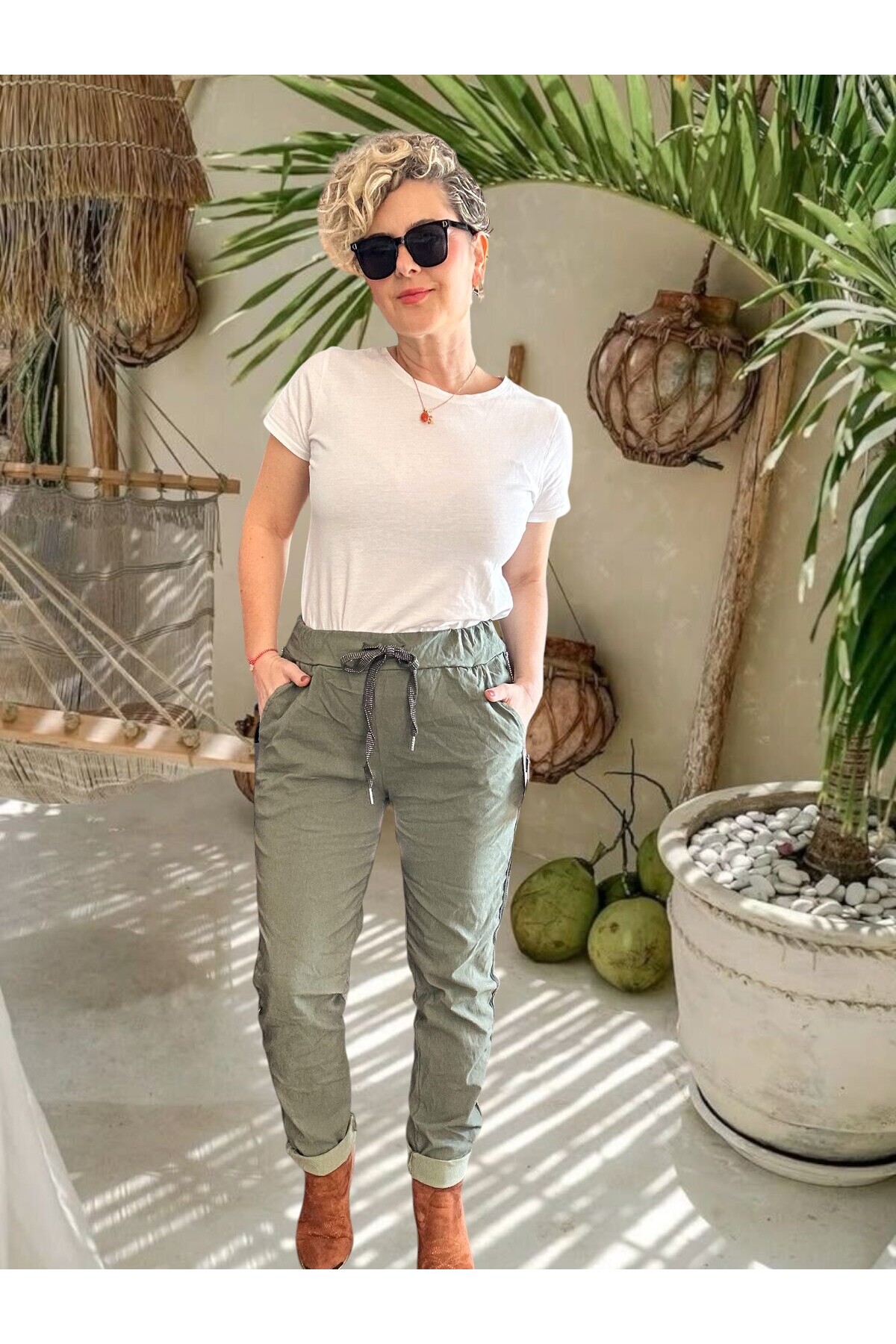 Lecce İtalyan Sihirli İnce Taş Şerit Detay Pantalon Haki