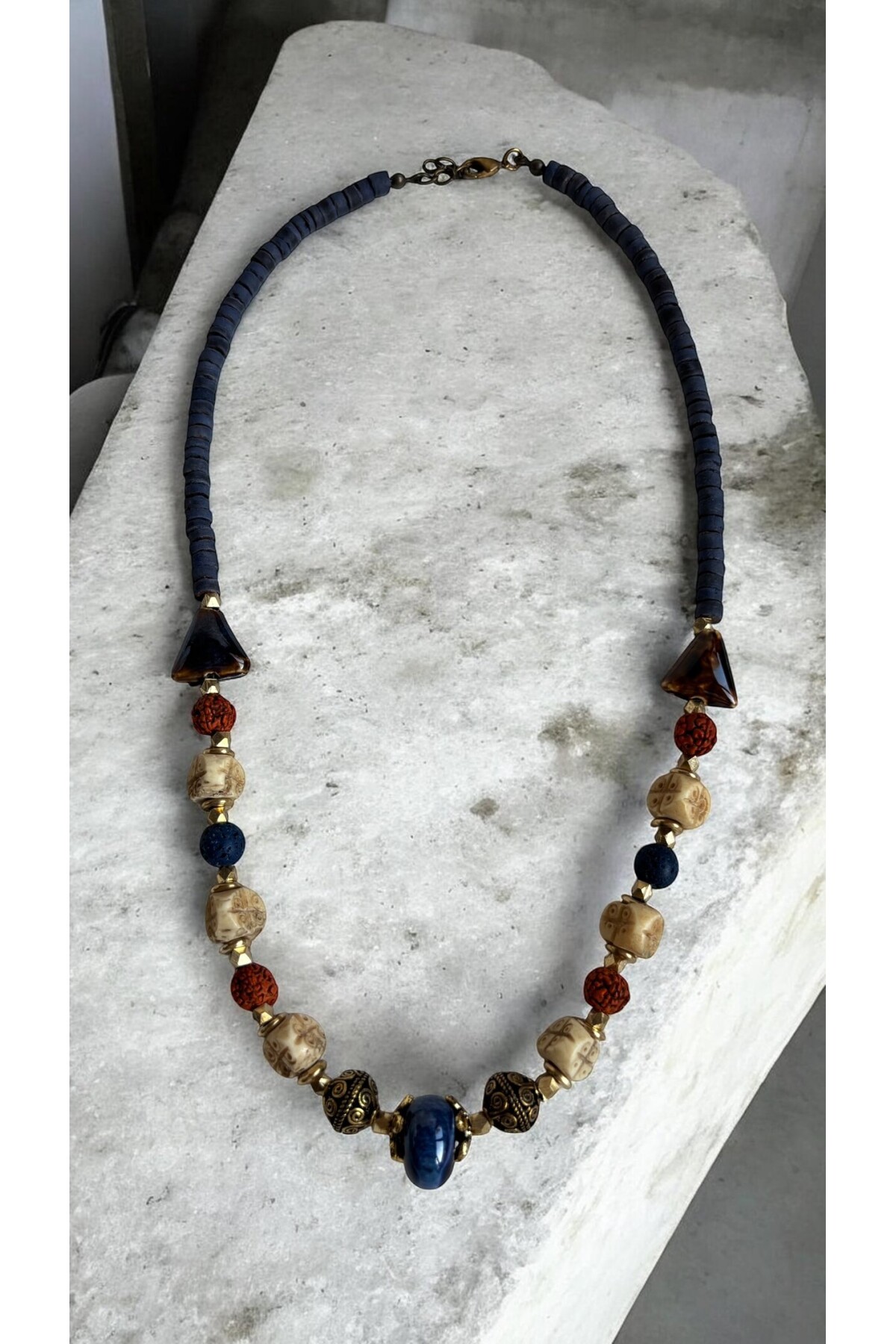 Lukka Doğal Taş Etnik Kolye