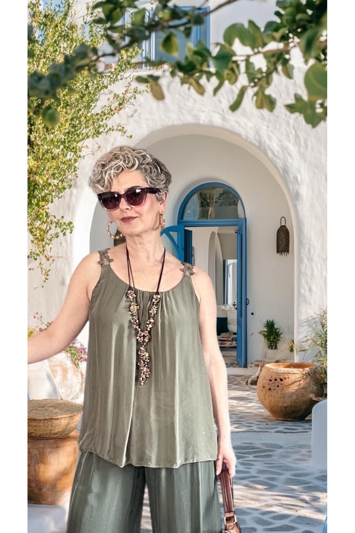 Marta İtalyan İpek Karışımlı Çiçek Detaylı Bluz Haki