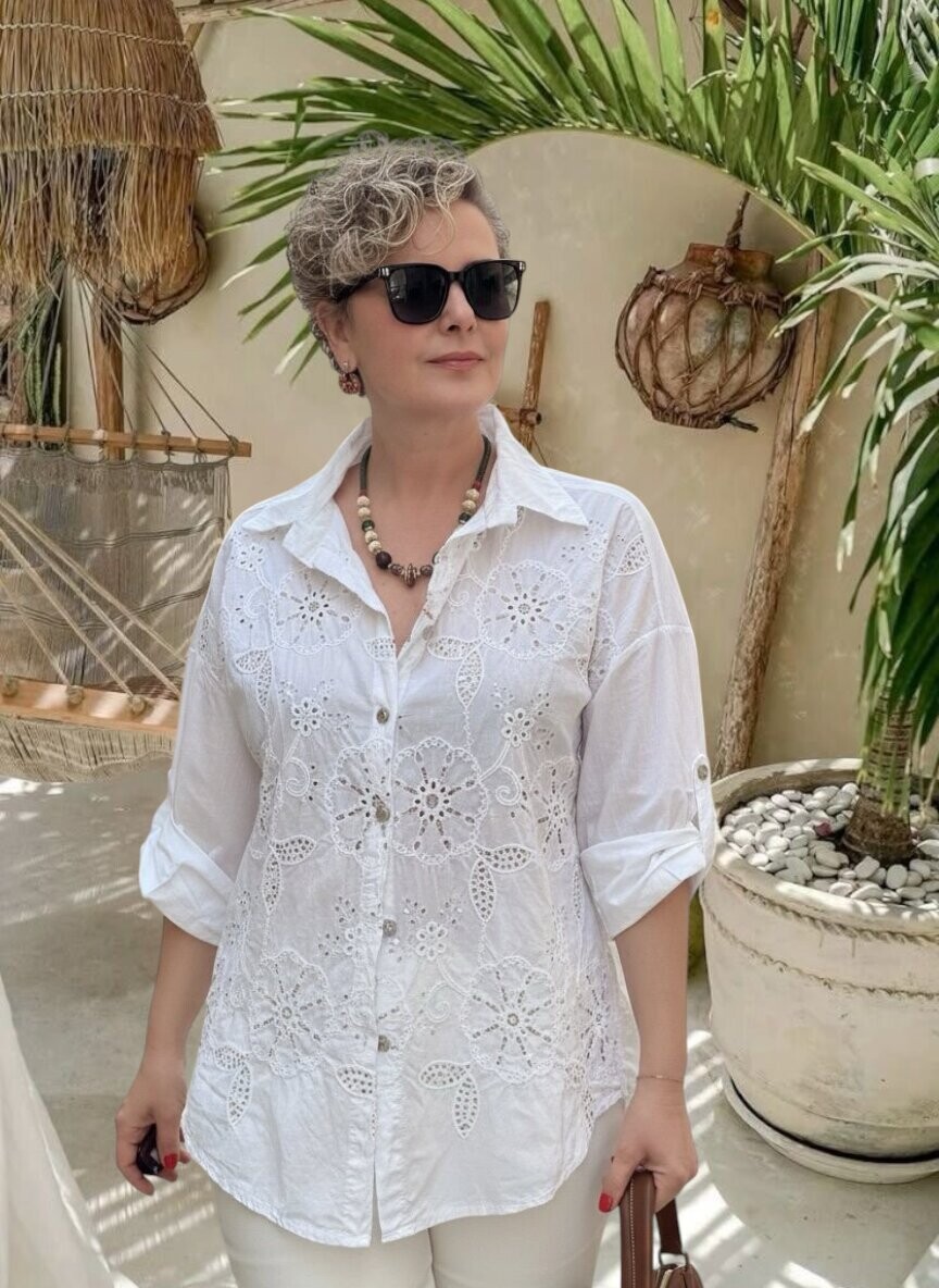 Melly İtalyan Fisto Pul Detay Gömlek Beyaz