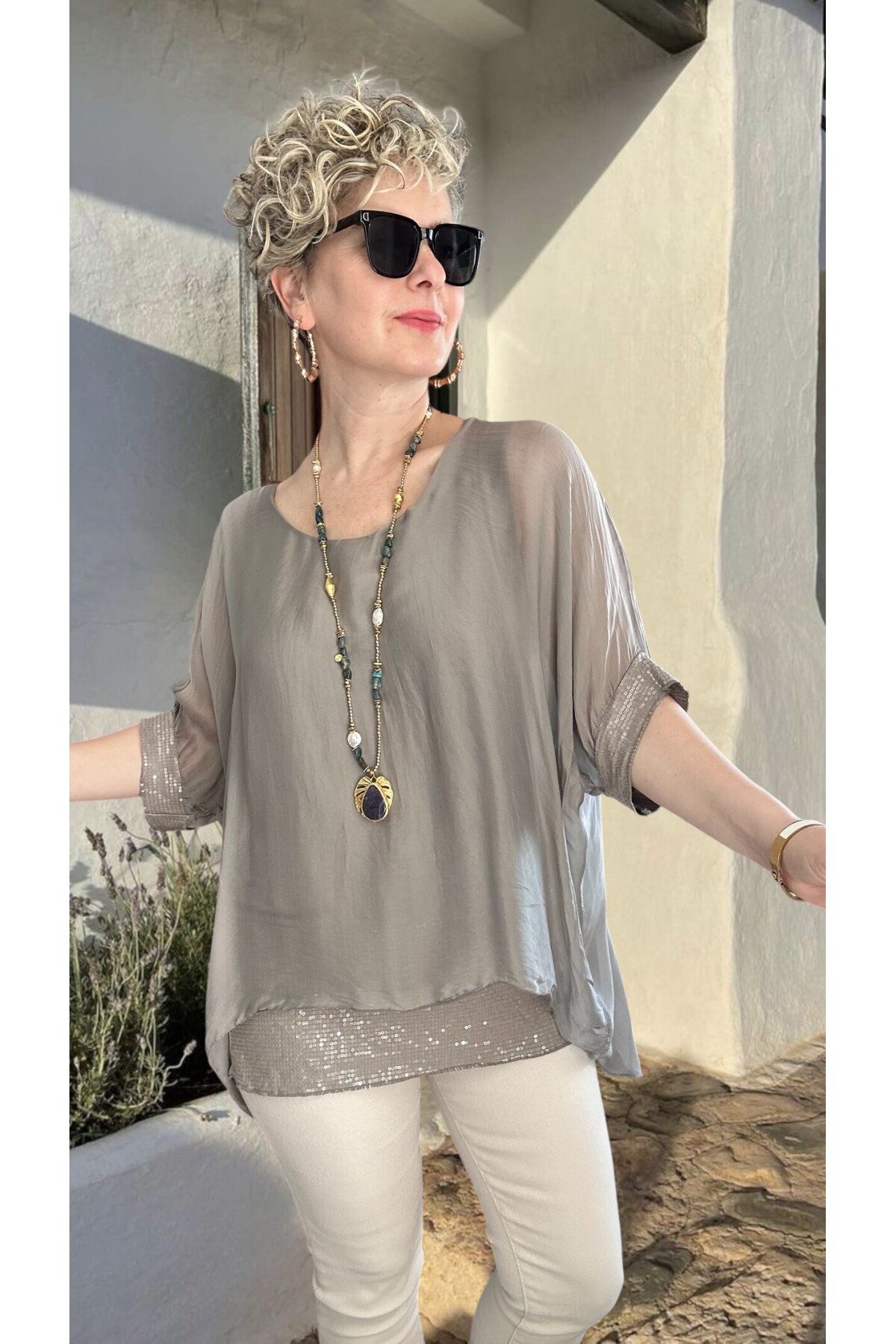 Notte İthal Pul Payetli İpek Bluz Vizon