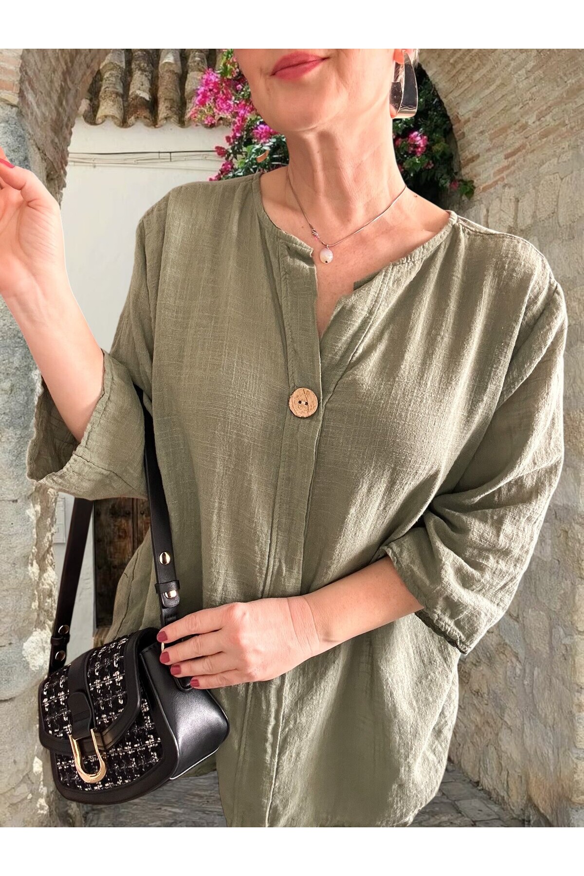 Peppino İtalyan Tahta Düğme Detay Bluz Haki