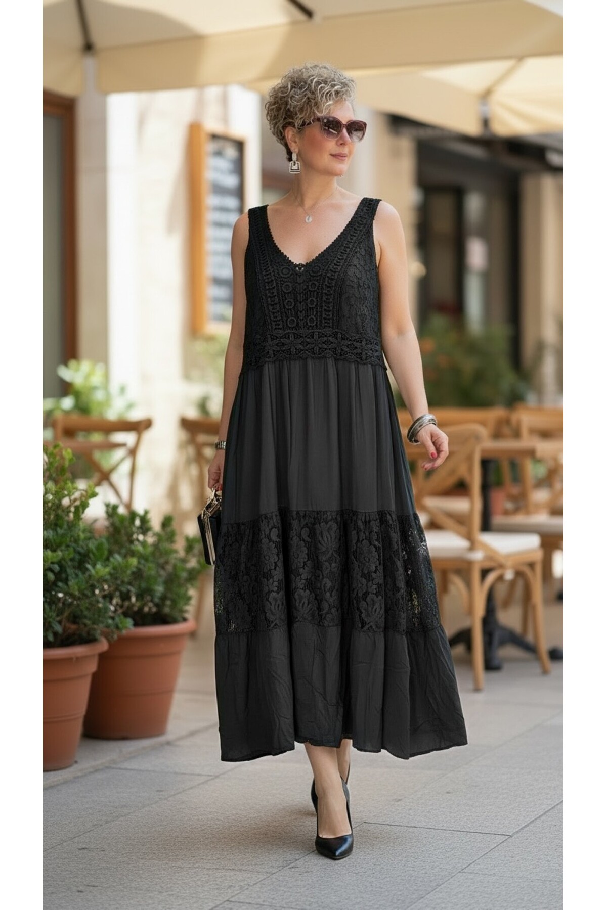 Pizzo İtalyan Brode İşlemeli Elbise Siyah