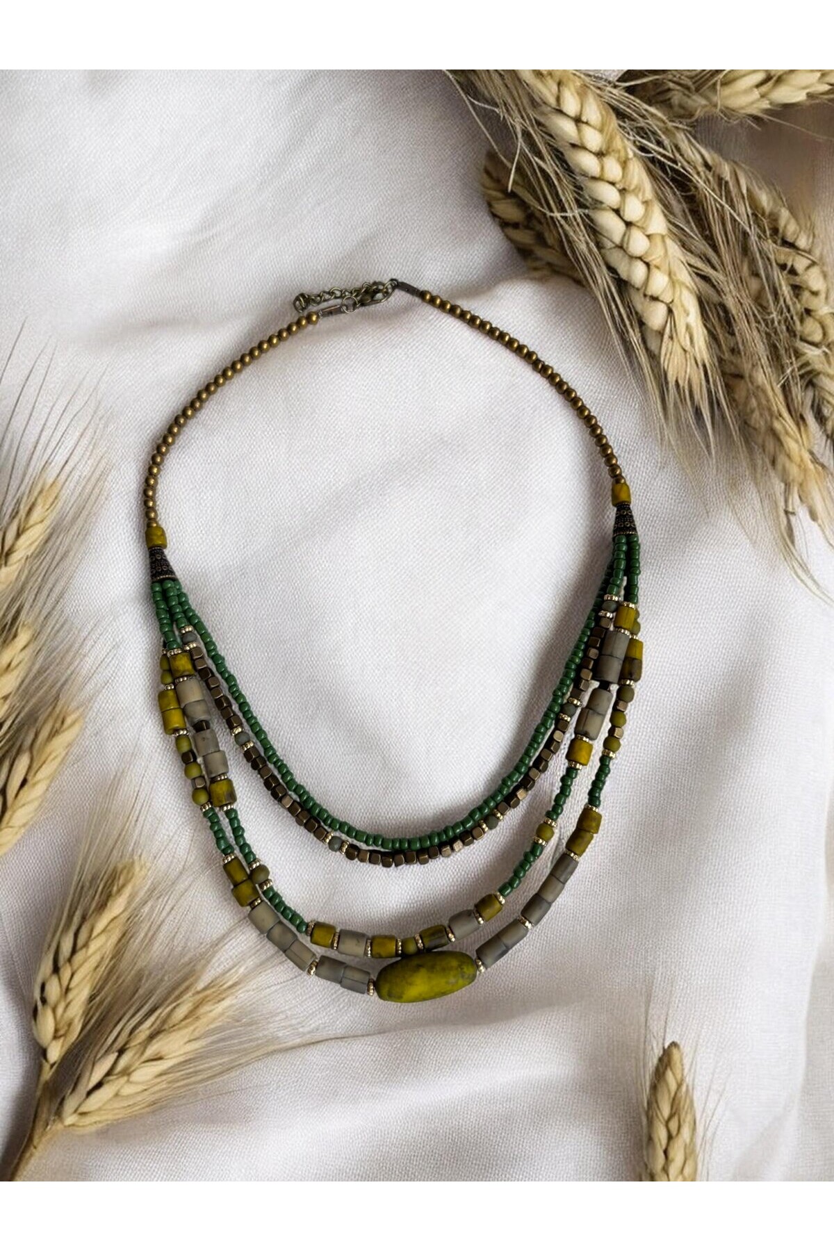 Susu Pirinç Cam Etnik Kolye