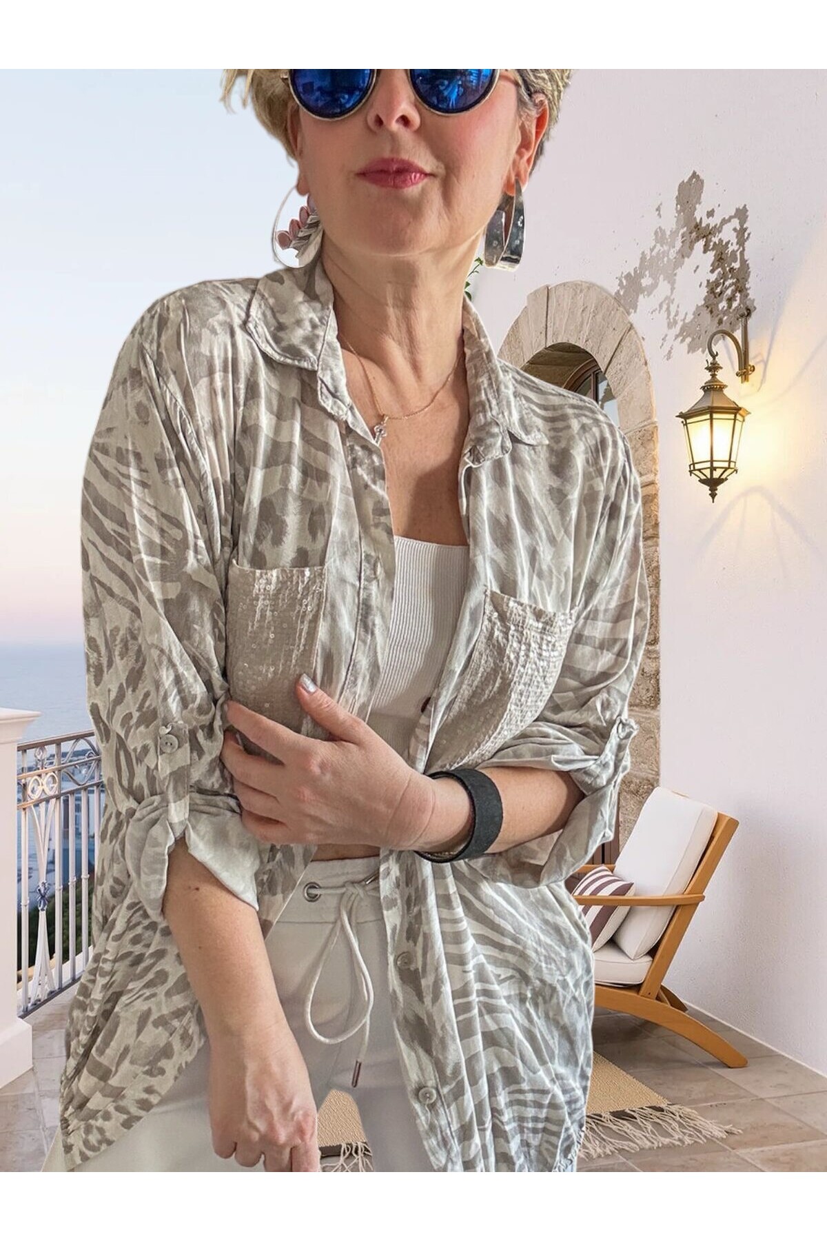 Vespa Cep Pul Detaylı Desenli Tasarım Gömlek Beige