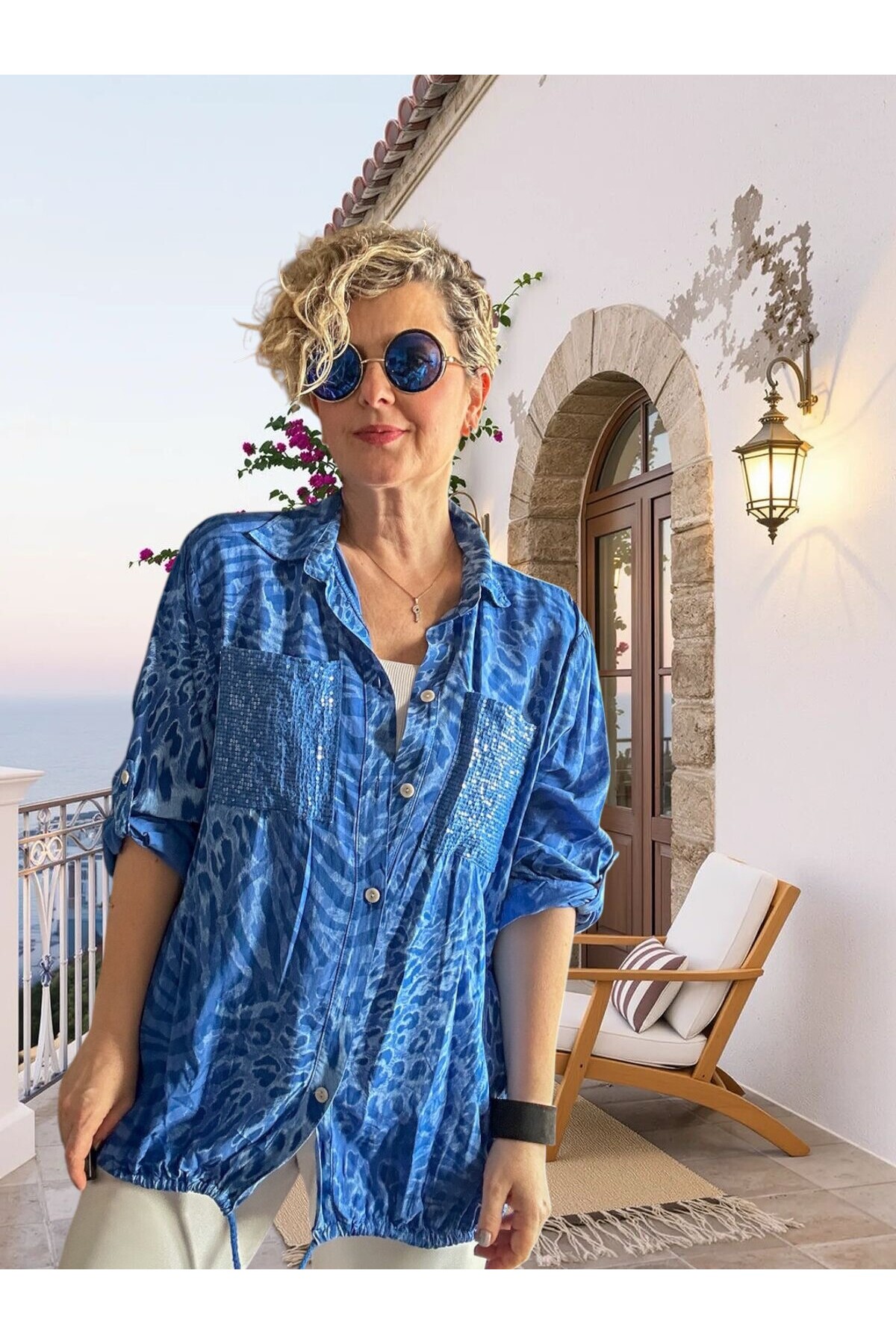 Vespa Cep Pul Detaylı Desenli Tasarım Gömlek Royal