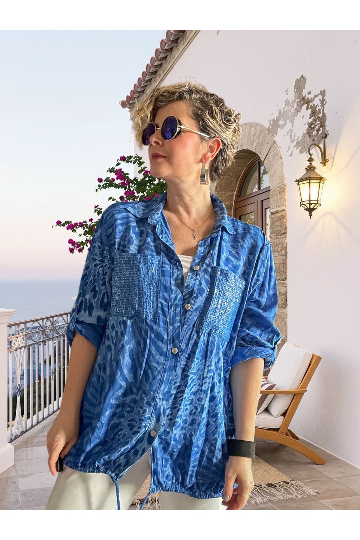 Vespa Cep Pul Detaylı Desenli Tasarım Gömlek Royal