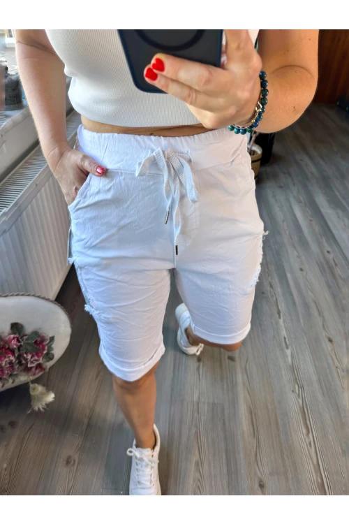 Matta İtalyan Yıldızlı Şort Beyaz