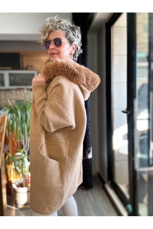 Etrusco İthal Angore Kürk Kapşon Cep Çizgi Detay Ceket Camel